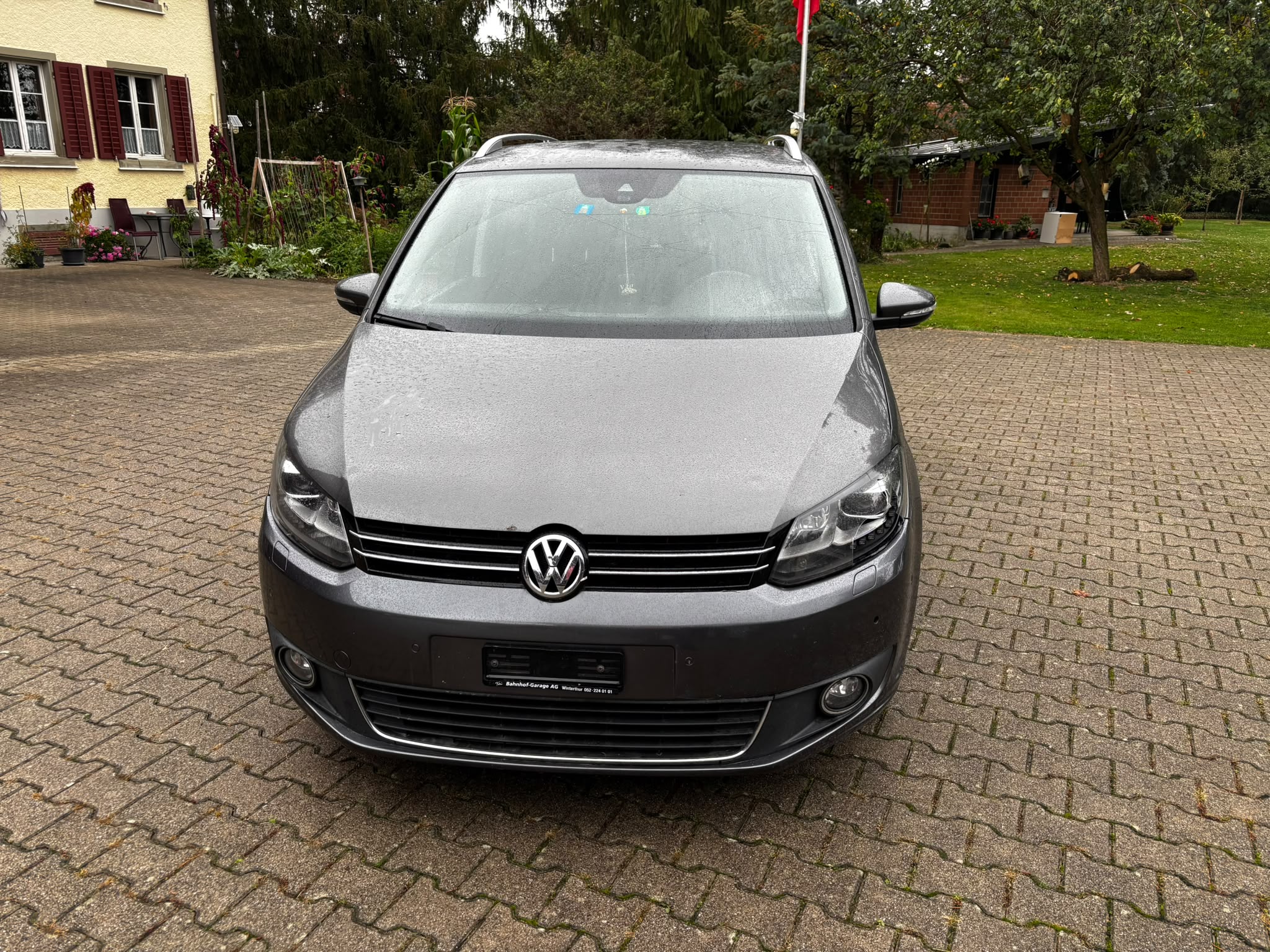 Car photo