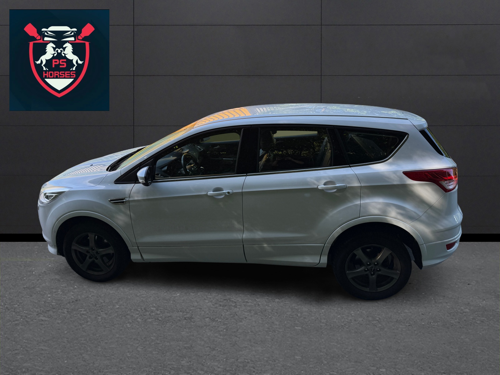 FORD Kuga 2.0 TDCi Titanium 4WD PowerShift-image-7