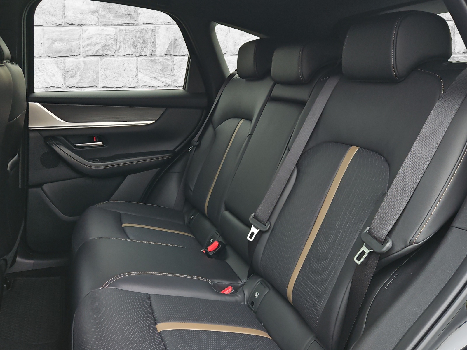 MAZDA CX-60 e-Skyactiv PHEV 327 AWD Homura Plus-image-9