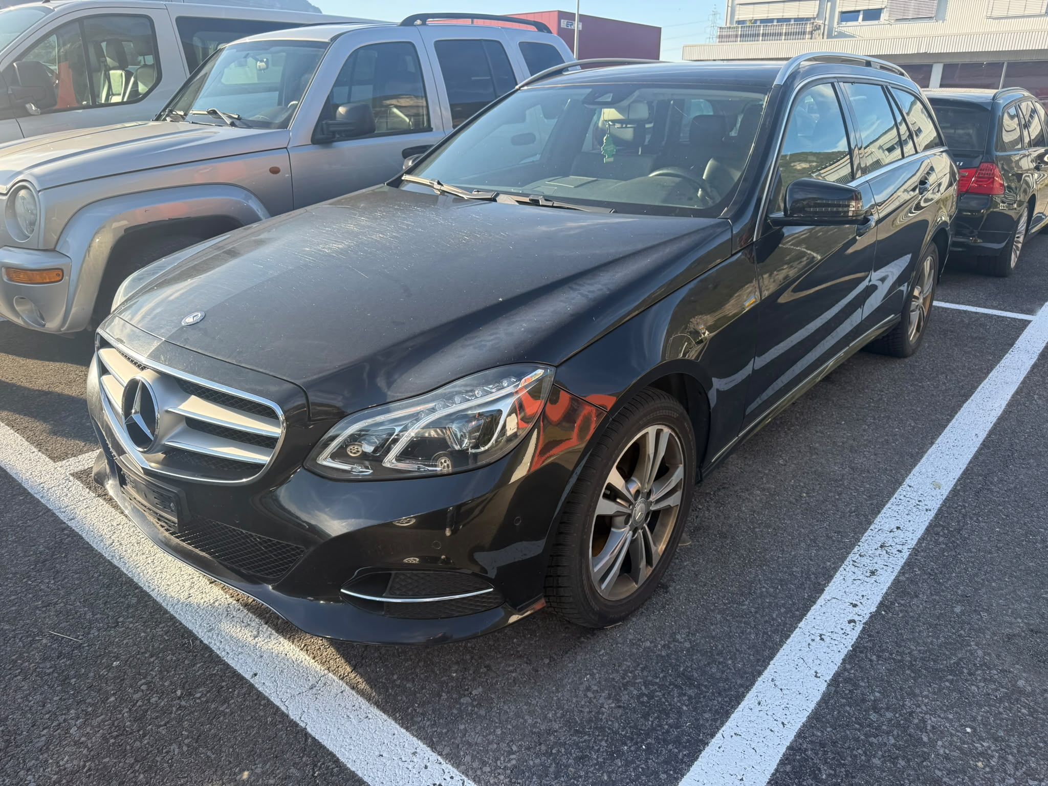 Car photo
