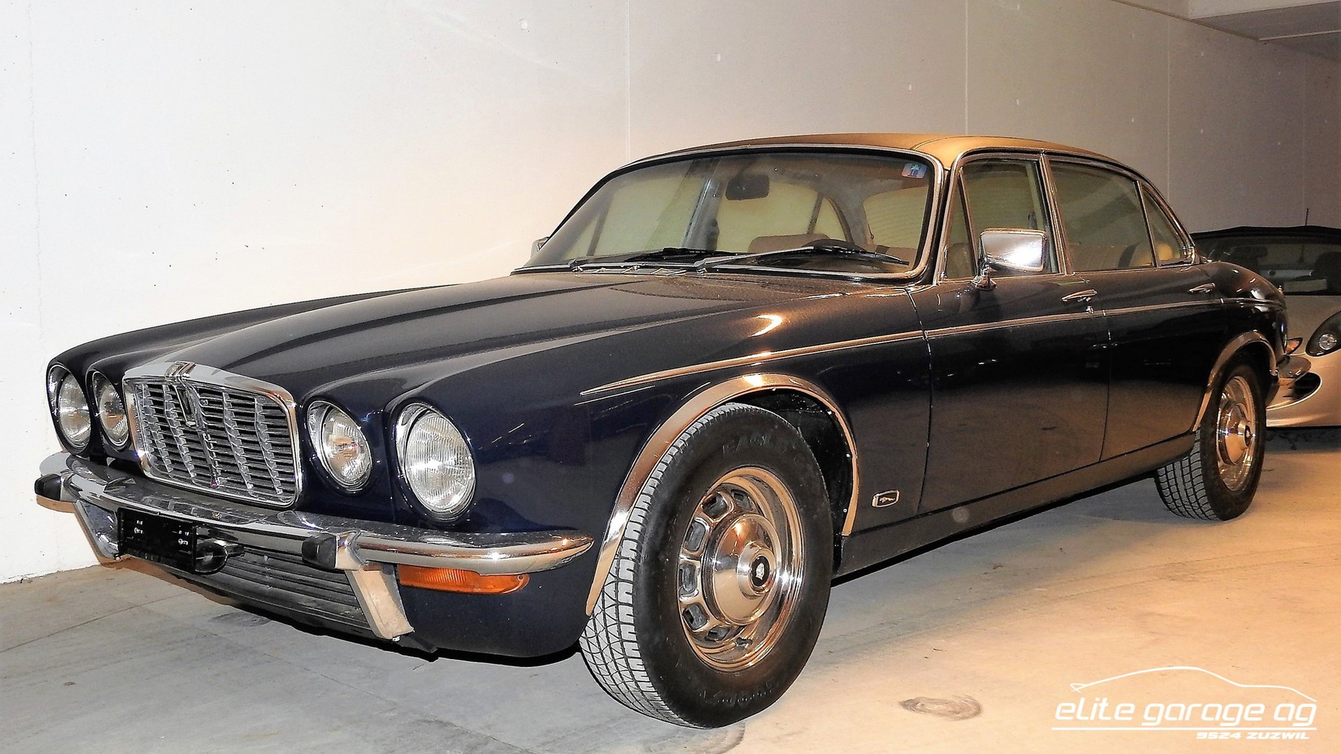 JAGUAR XJ 5.3-image-0