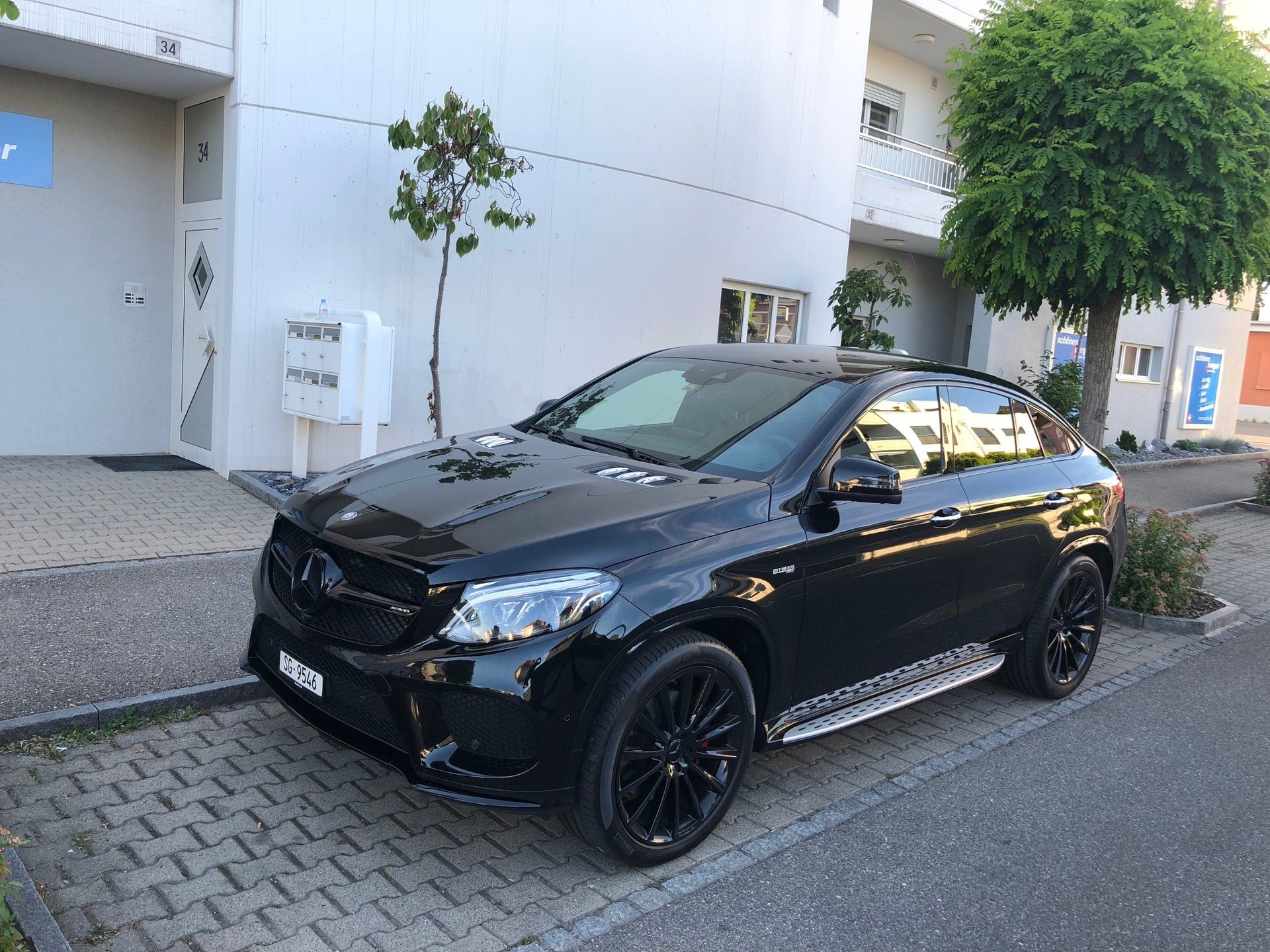 MERCEDES-BENZ GLE Coupé 43 AMG 4Matic 9G-Tronic-image-3