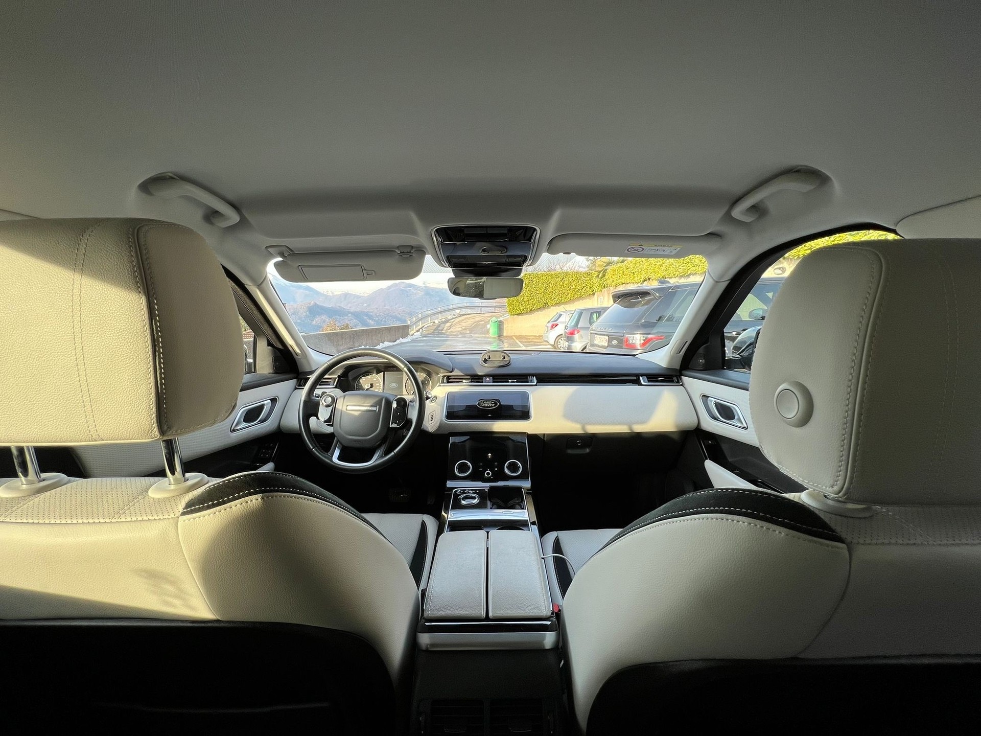 LAND ROVER Range Rover Velar P 250 Automatic-image-4