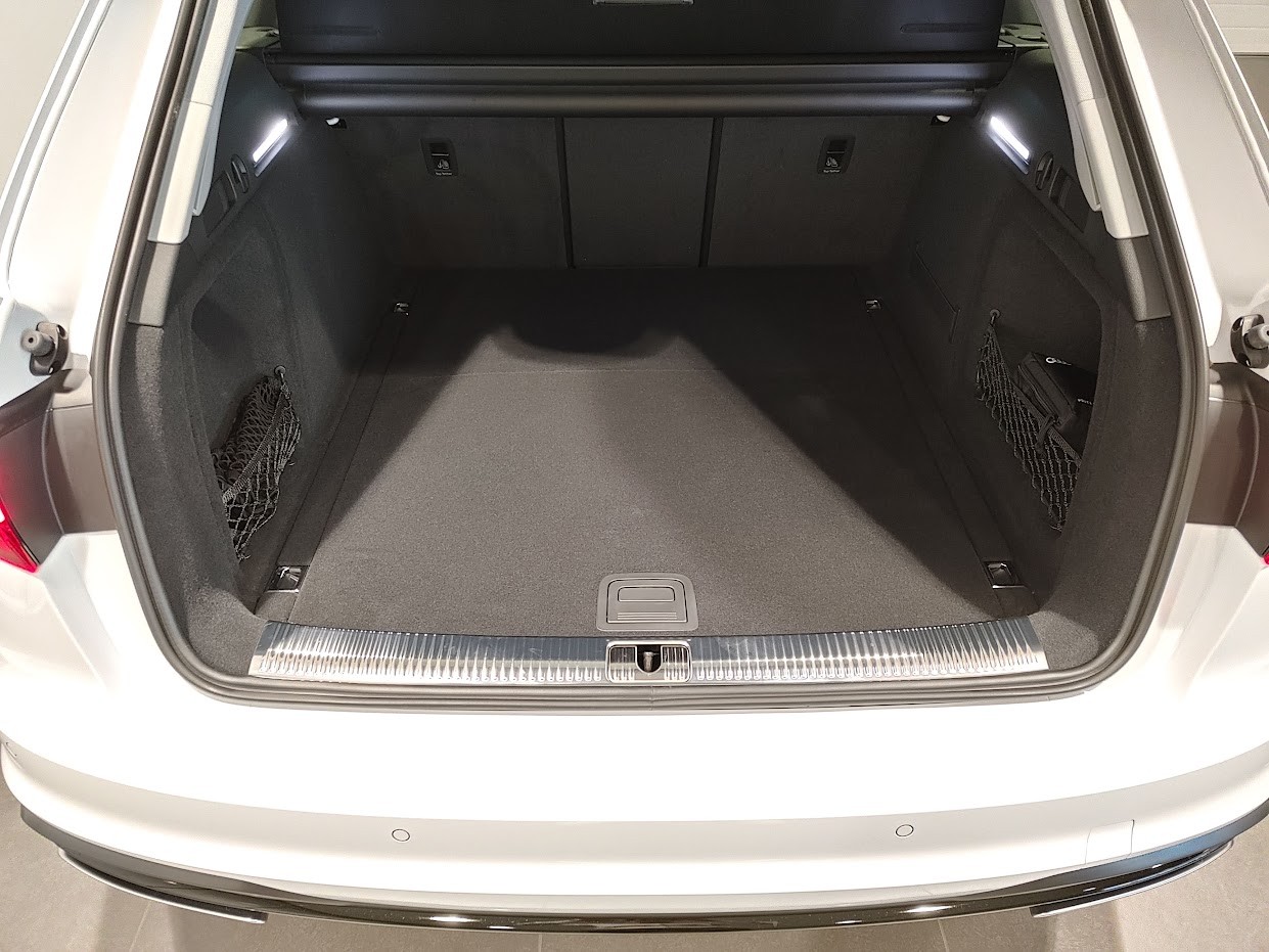AUDI A4 Avant 40 TFSI advanced S-tronic quattro-image-11
