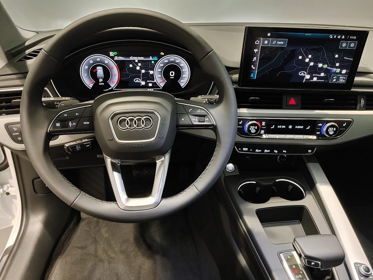 AUDI A4 Avant 40 TFSI advanced S-tronic quattro-image-4