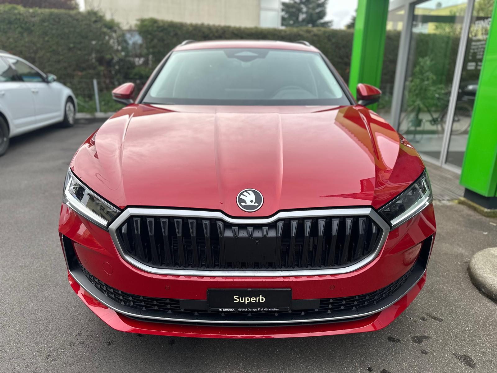 SKODA Superb Combi 2.0 TDi Selection 4x4 DSG-showroom-element-1