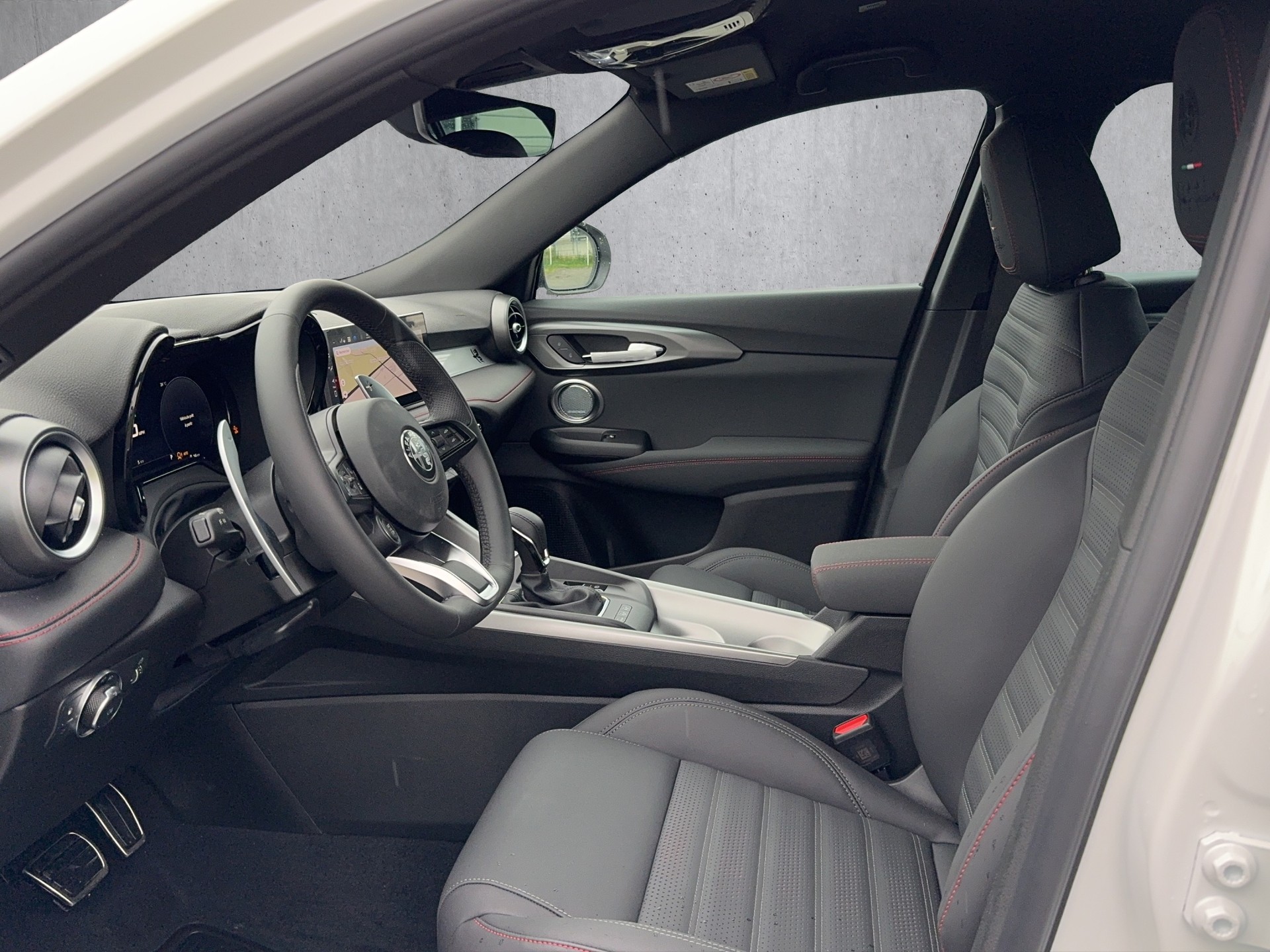 ALFA ROMEO Tonale 1.3 PHEV Tributo Italiano Q4-image-6