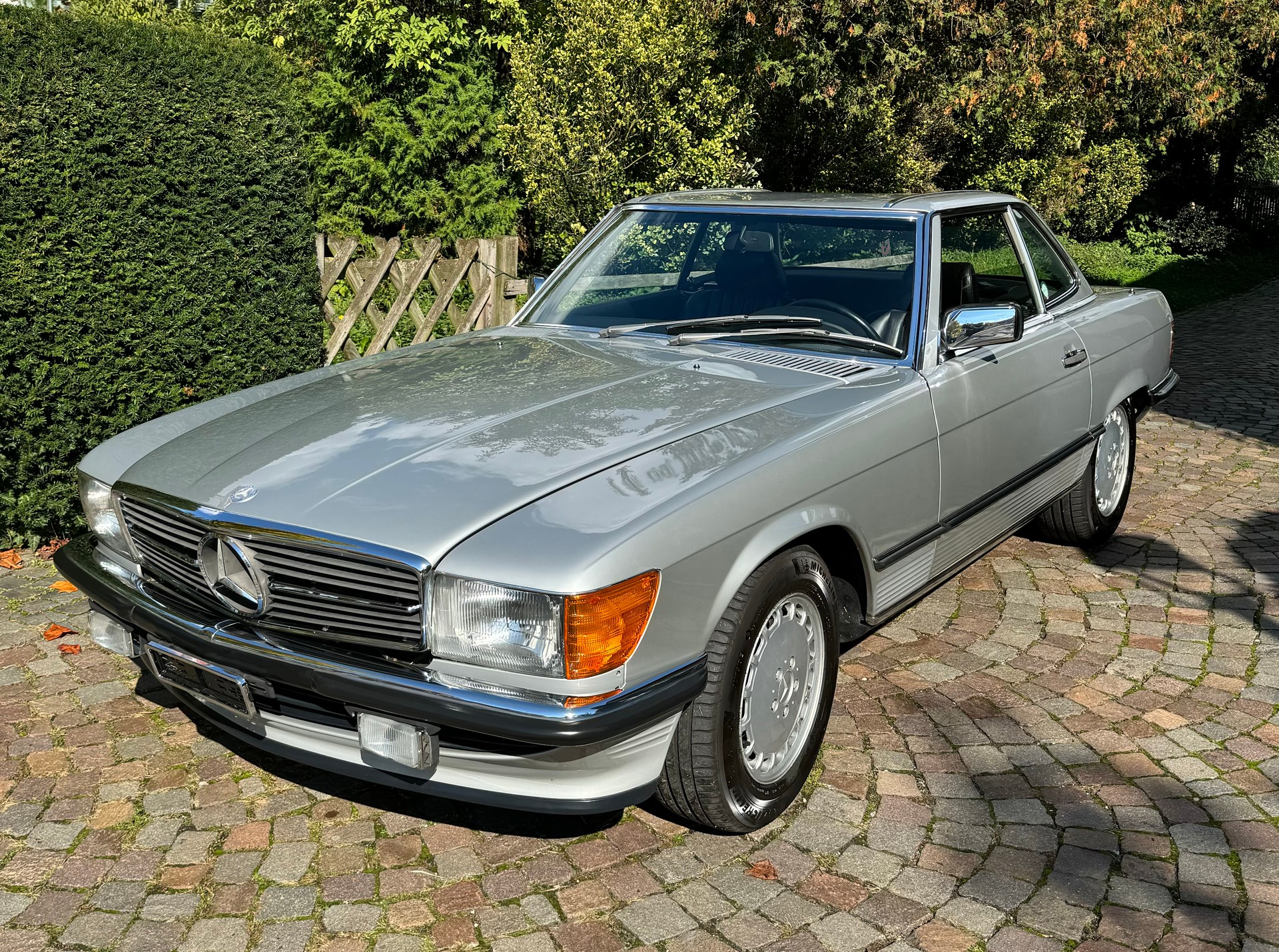 MERCEDES-BENZ 300 SL Automatic-image-4