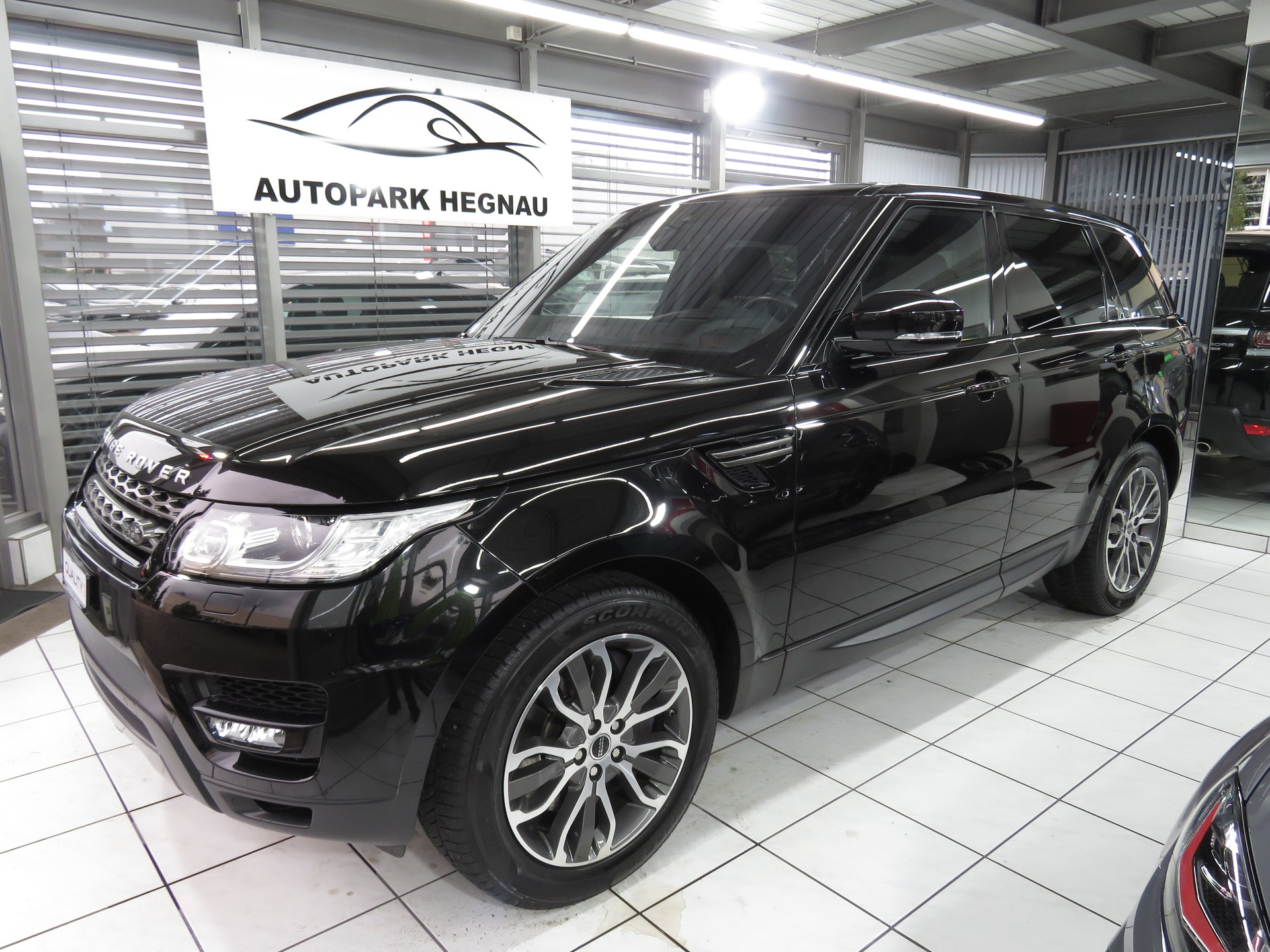 LAND ROVER Range Rover Sport 3.0 SDV6 SE Automat (AHK 3.5 t)