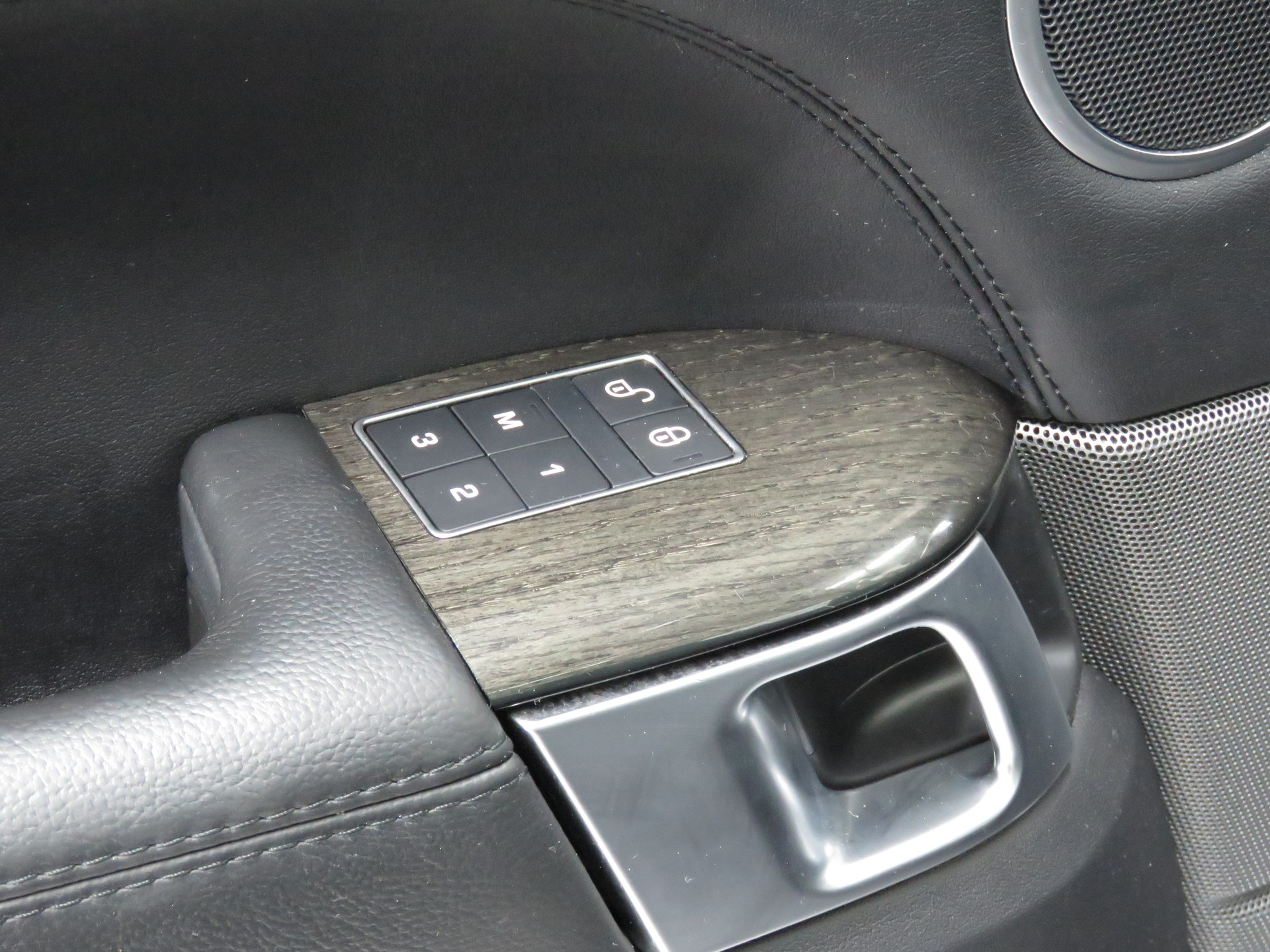 LAND ROVER Range Rover Sport 3.0 SDV6 SE Automat (AHK 3.5 t)-image-8