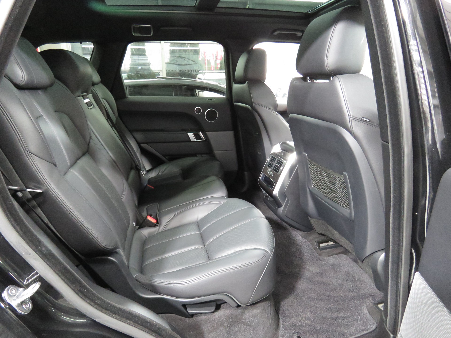LAND ROVER Range Rover Sport 3.0 SDV6 SE Automat (AHK 3.5 t)-image-18