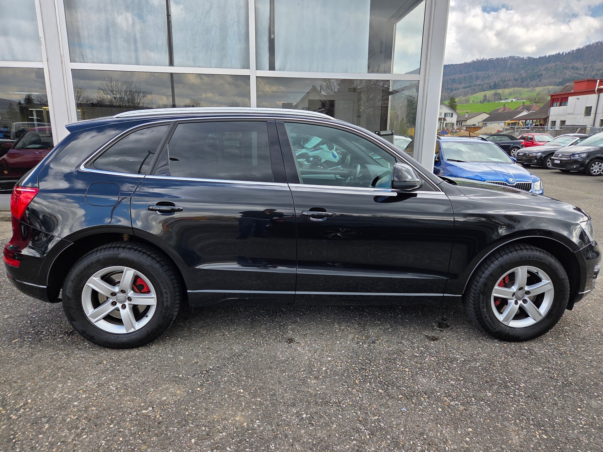 AUDI Q5 3.0 TDI quattro S-tronic-image-6