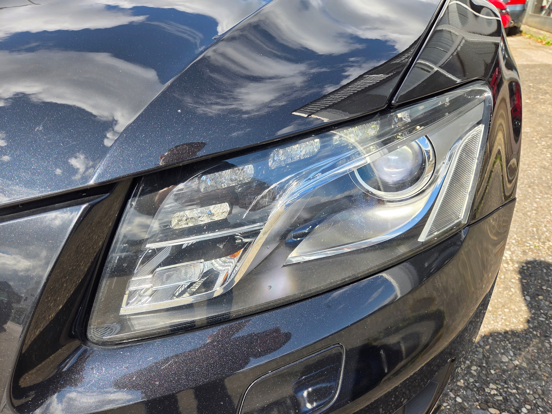 AUDI Q5 3.0 TDI quattro S-tronic-image-23