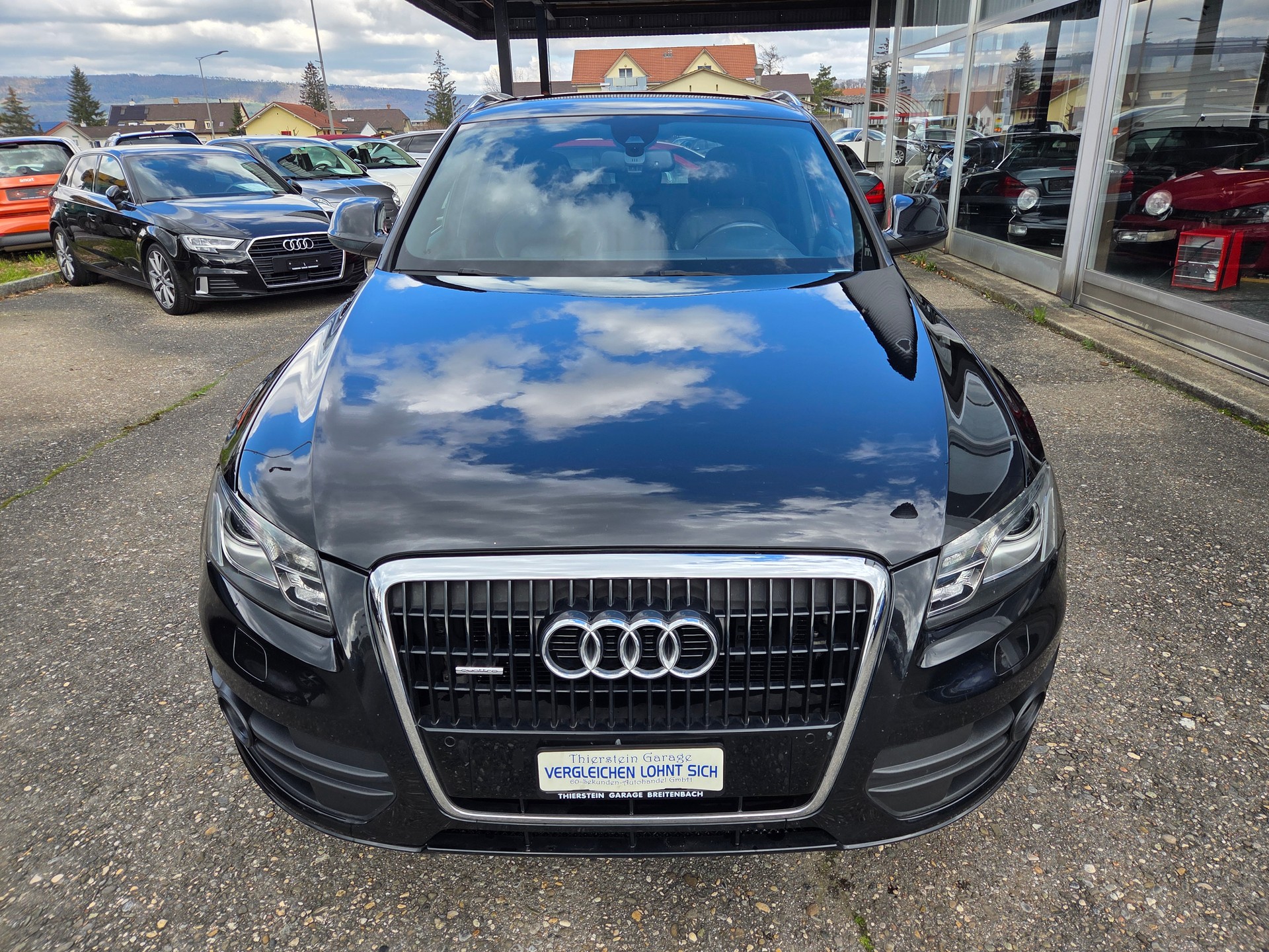 AUDI Q5 3.0 TDI quattro S-tronic-image-1