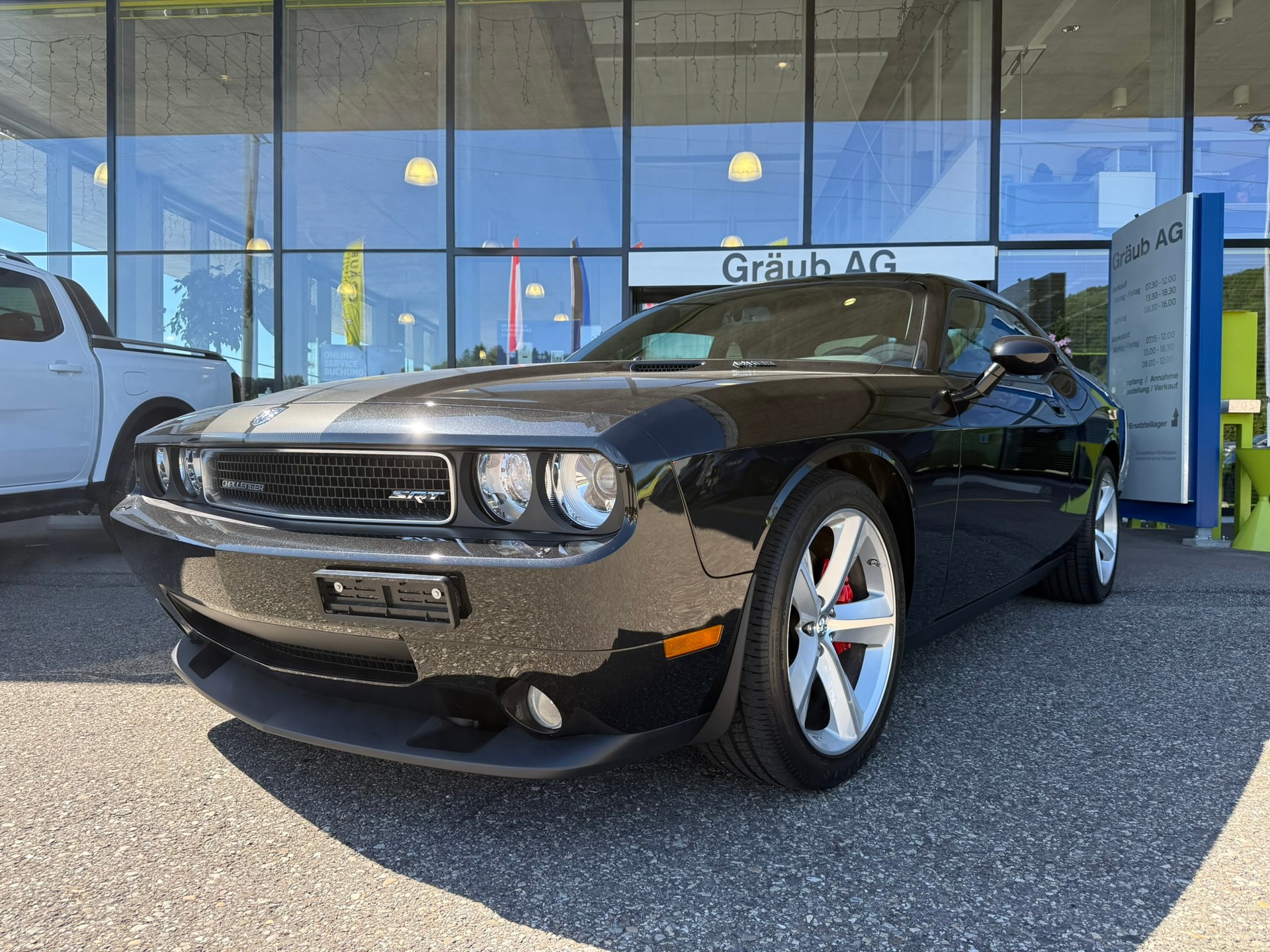 DODGE 6.1 HEMI SRT8 First Edition 1145/6400-image-0
