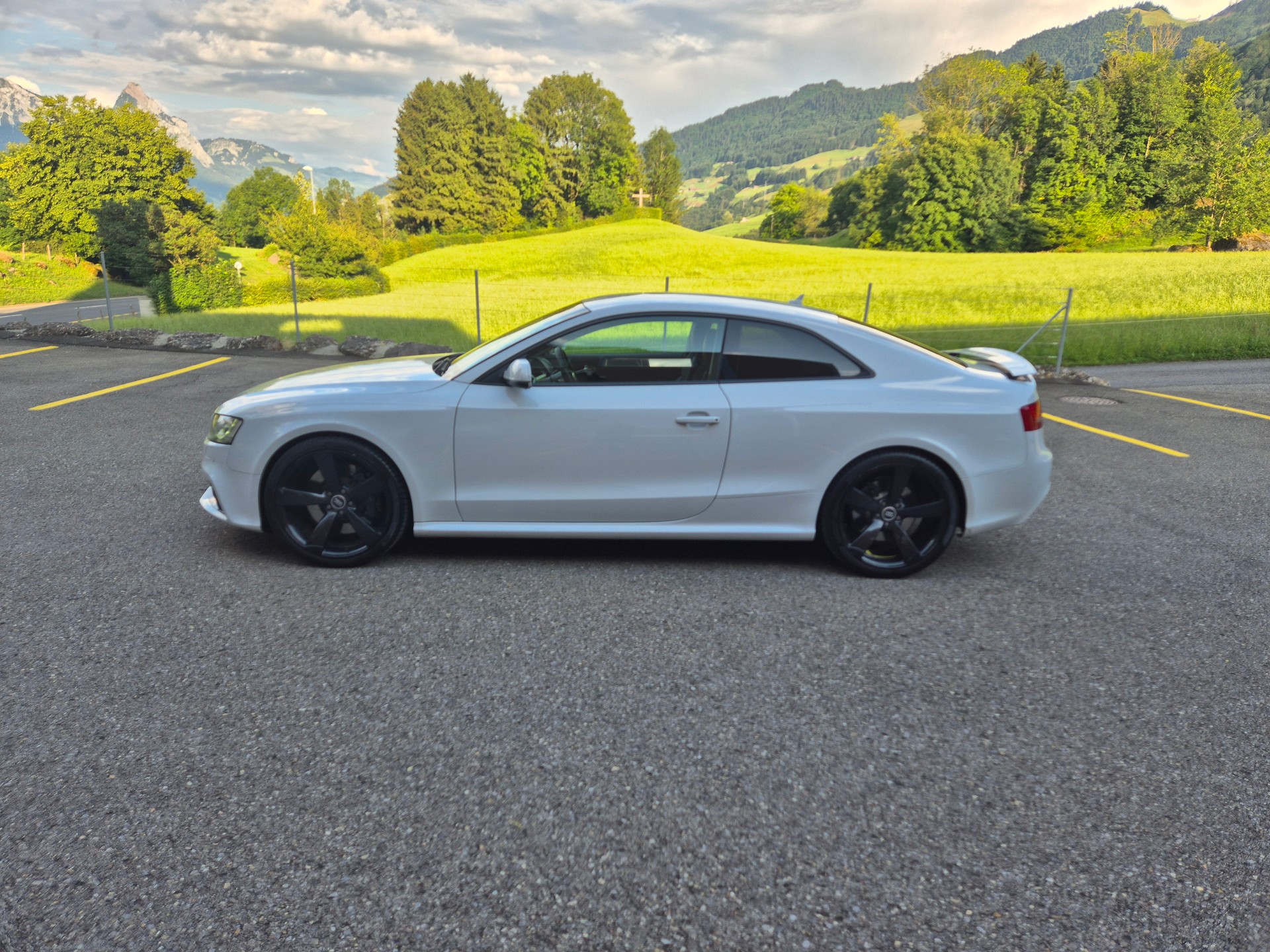 AUDI RS5 Coupé 4.2 FSI quattro S-tronic-image-1