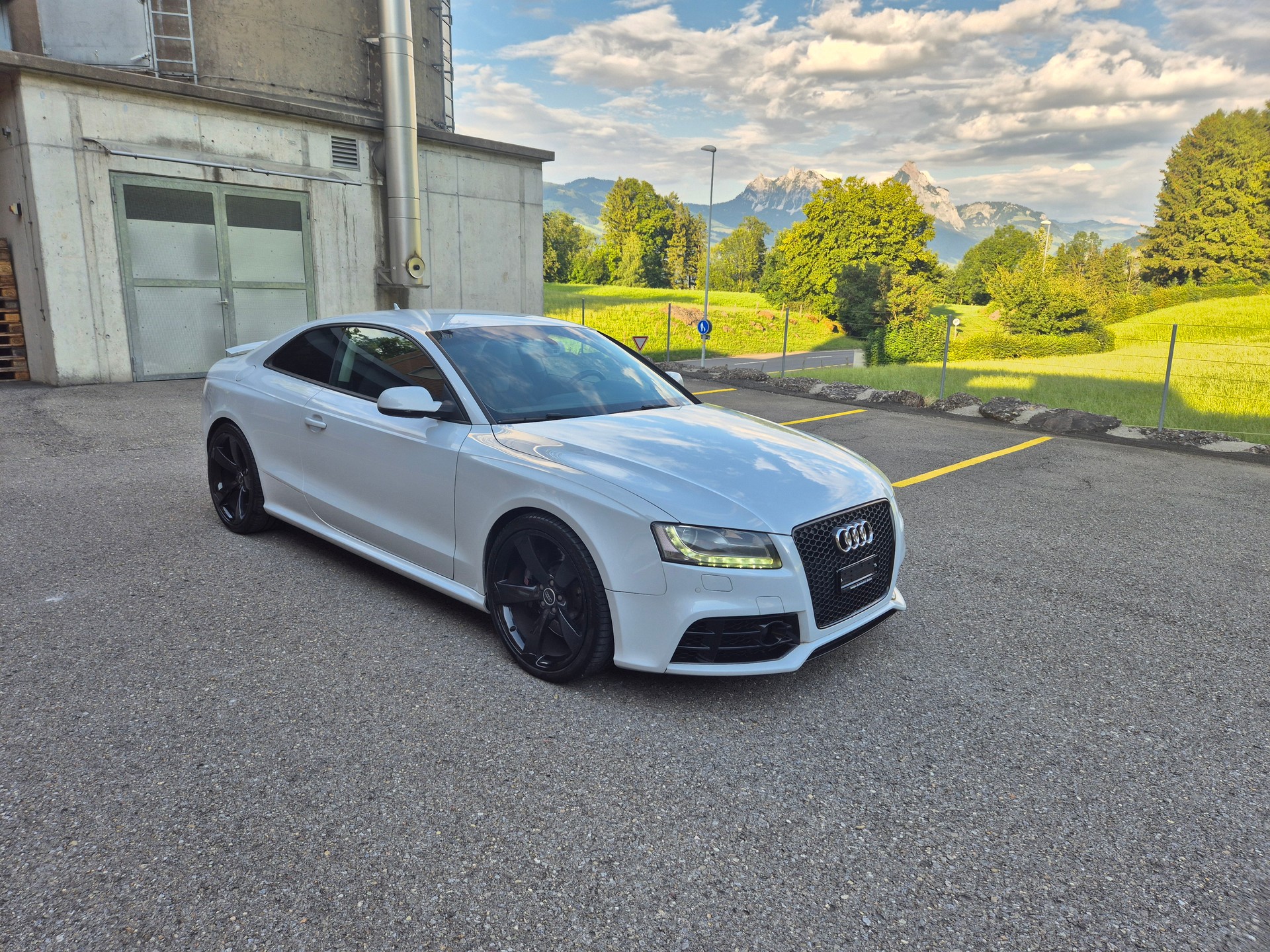 AUDI RS5 Coupé 4.2 FSI quattro S-tronic-image-3