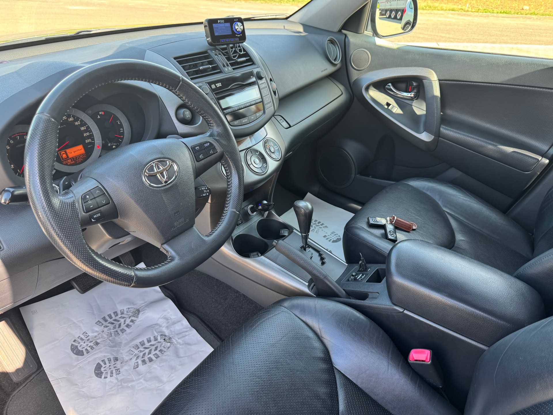 TOYOTA RAV-4 2.0 16V Linea Luna Multidrive-image-5