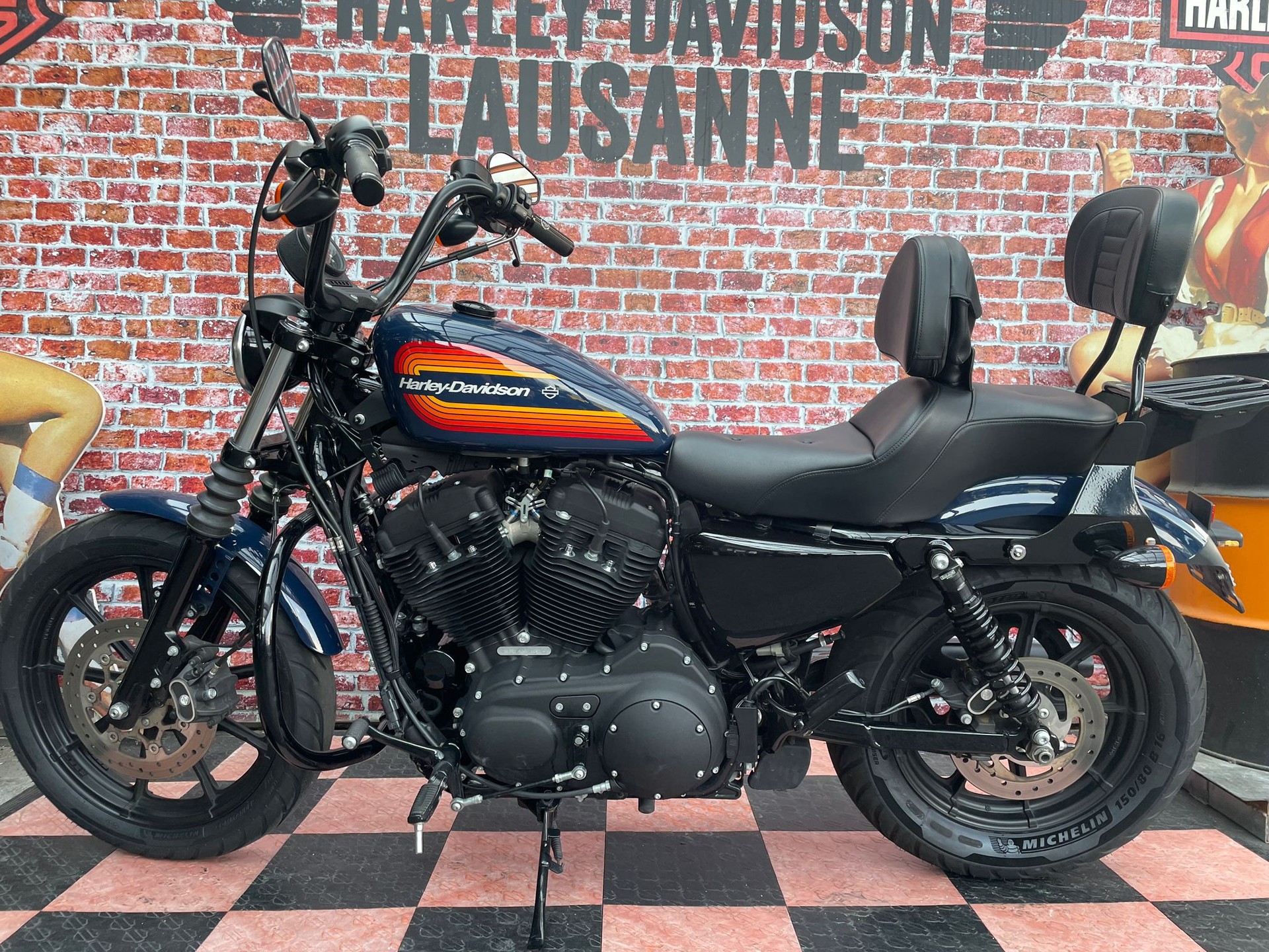 HARLEY-DAVIDSON XL 1200 NS Iron ABS-showroom-element-2