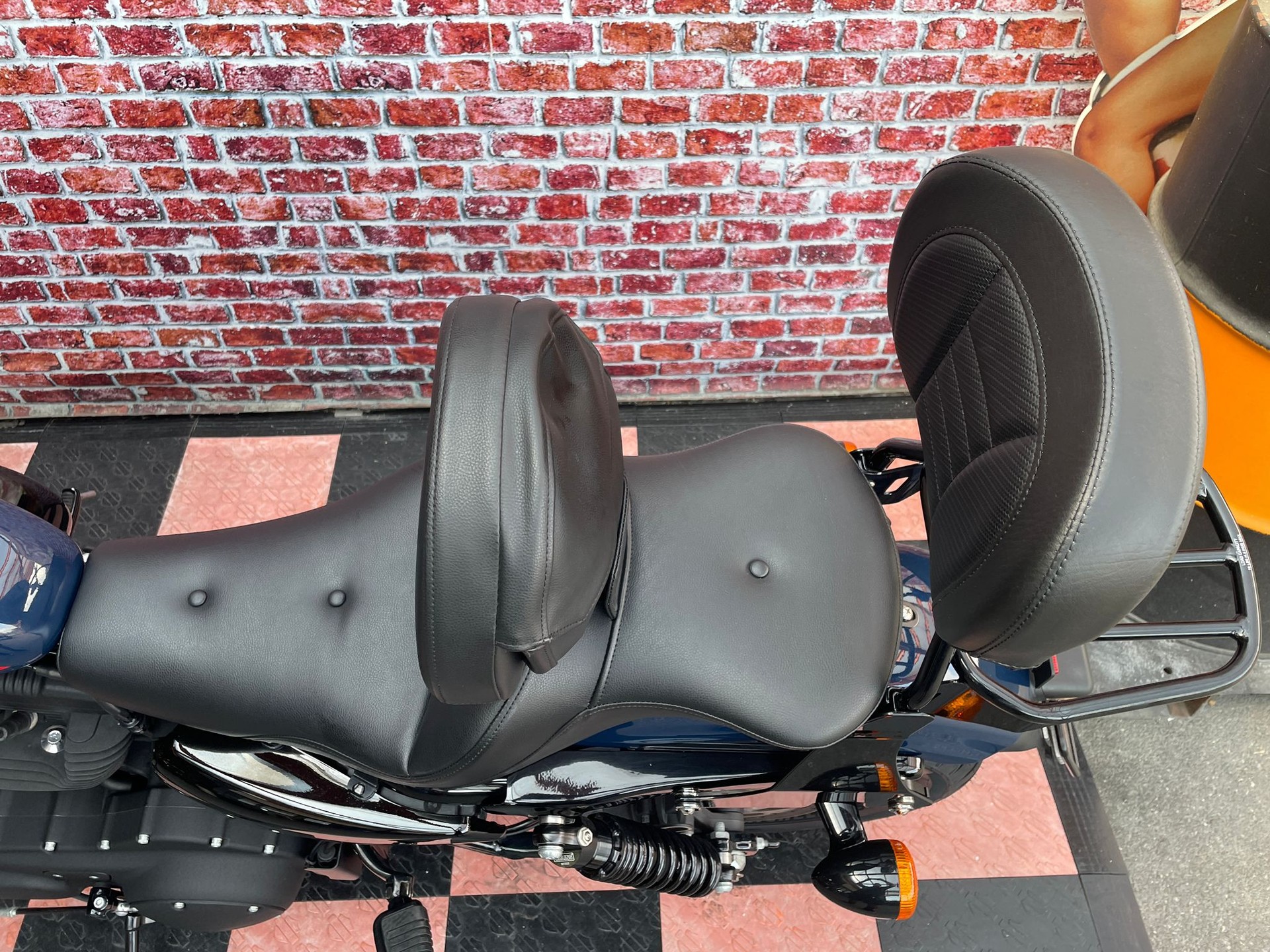 HARLEY-DAVIDSON XL 1200 NS Iron ABS-image-10
