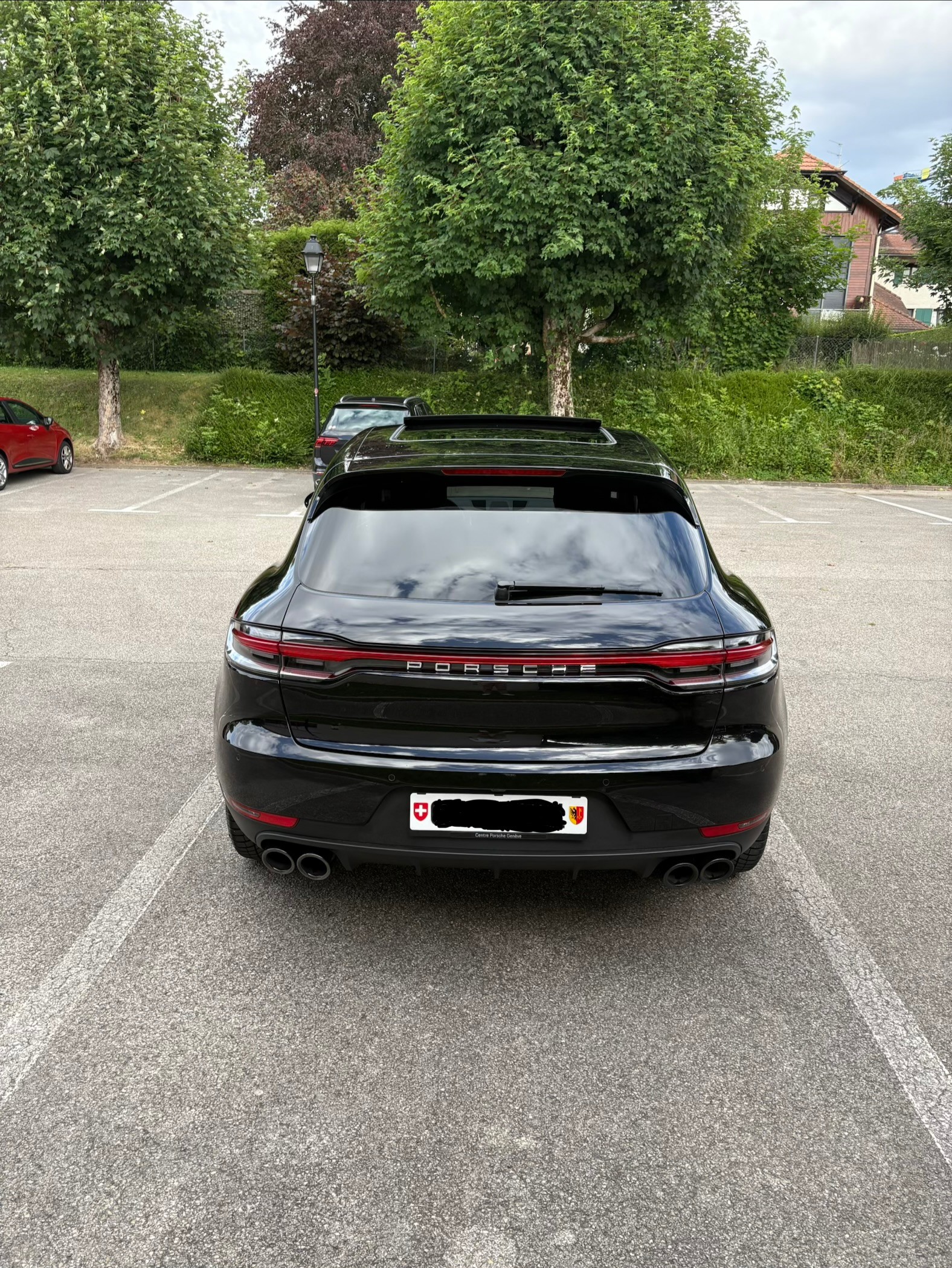 PORSCHE Macan PDK-image-2