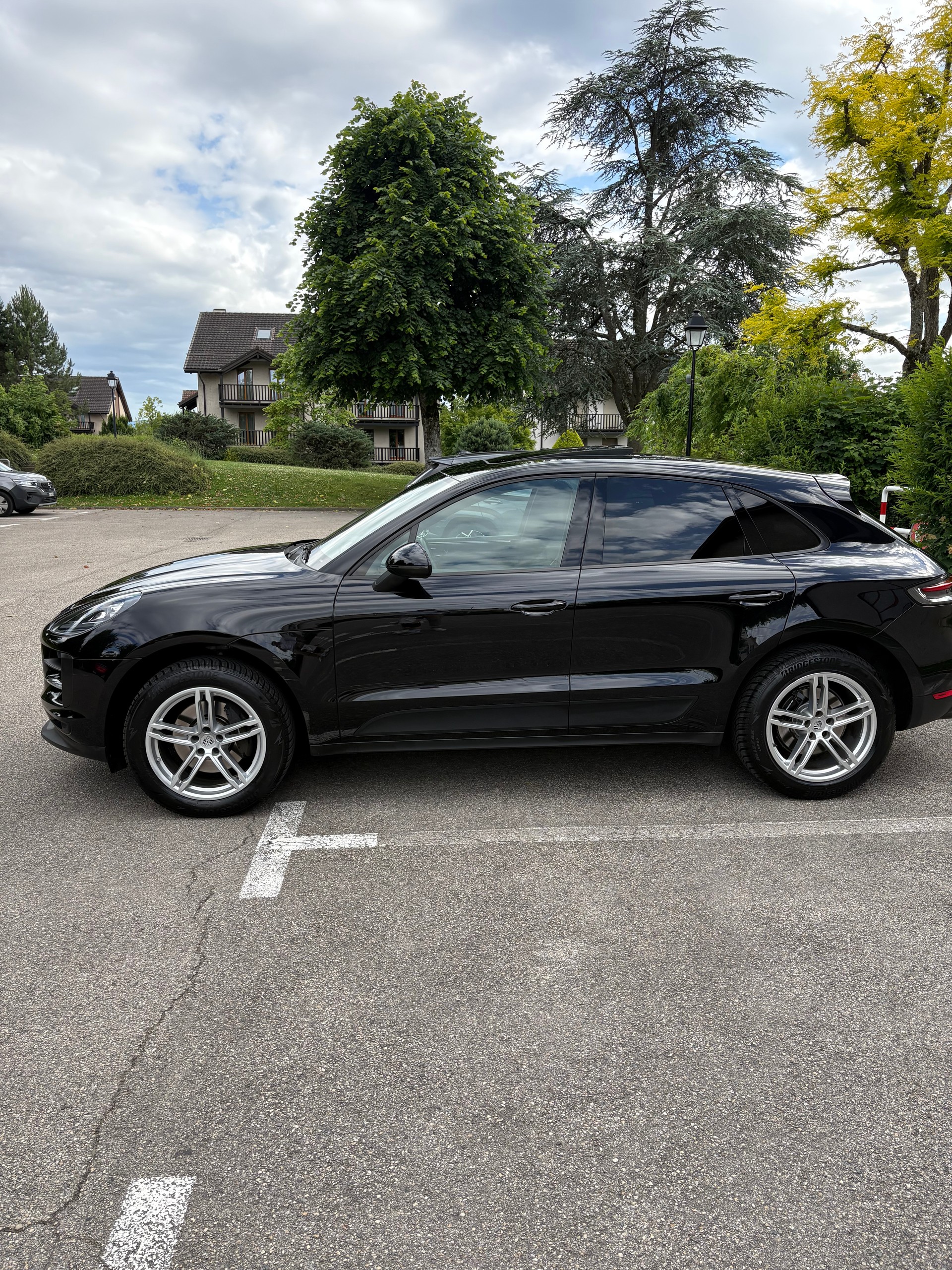 PORSCHE Macan PDK-image-1