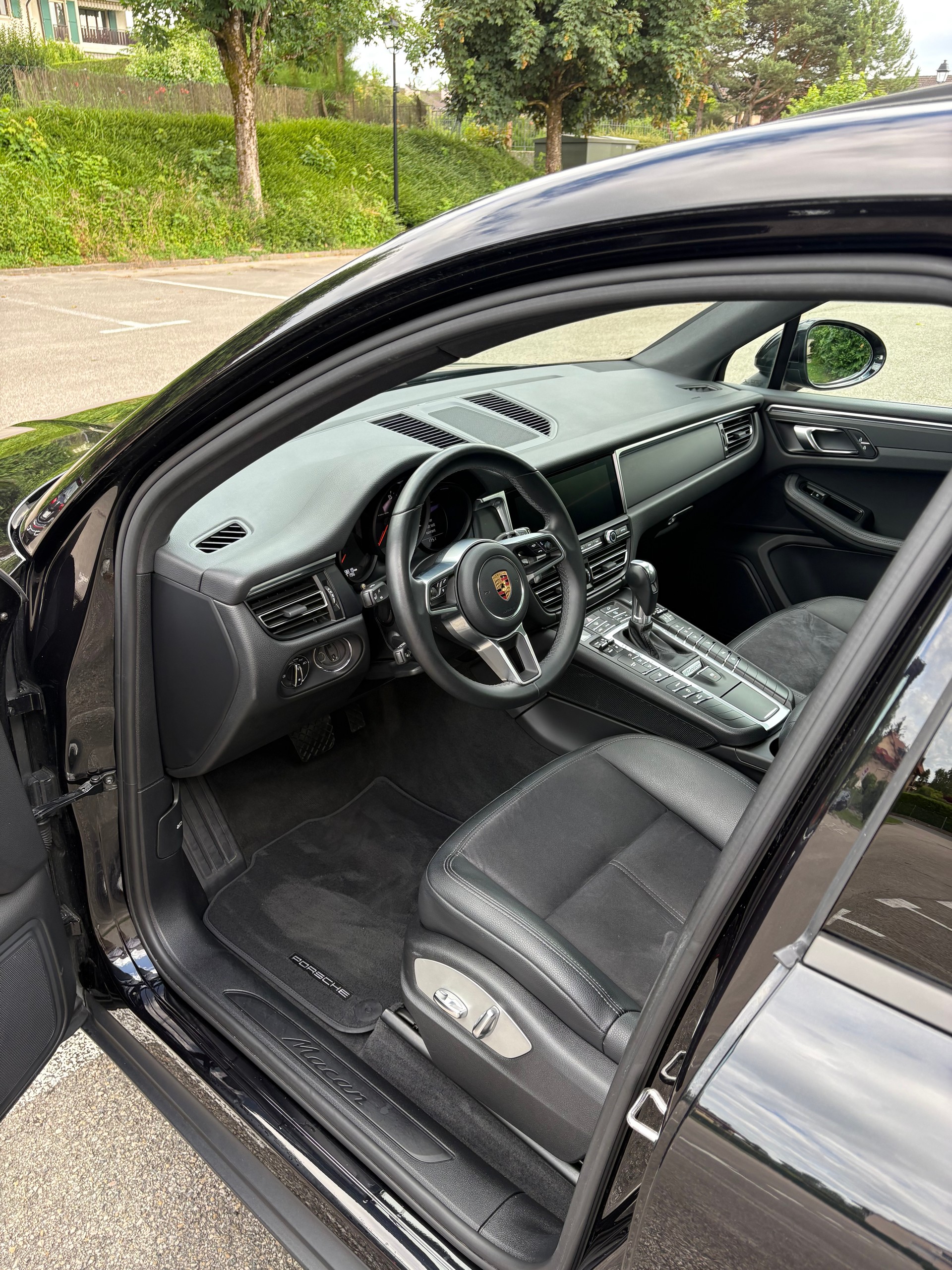 PORSCHE Macan PDK-image-4