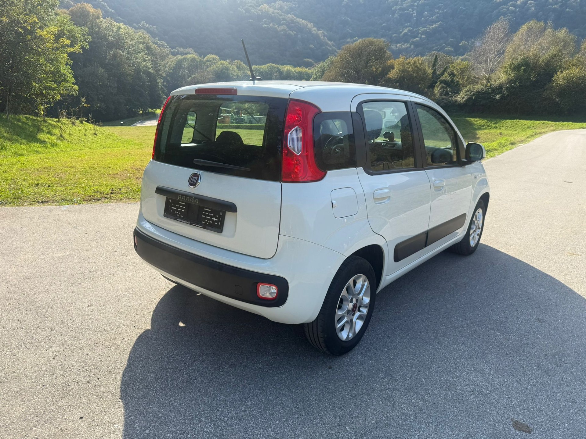 FIAT Panda 1.3 MJ Lounge-image-2