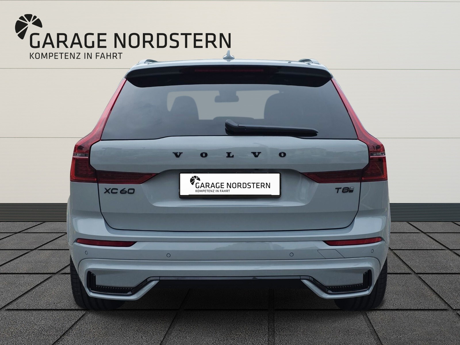 VOLVO XC60 2.0 T8 TE Black Edition eAWD-image-3