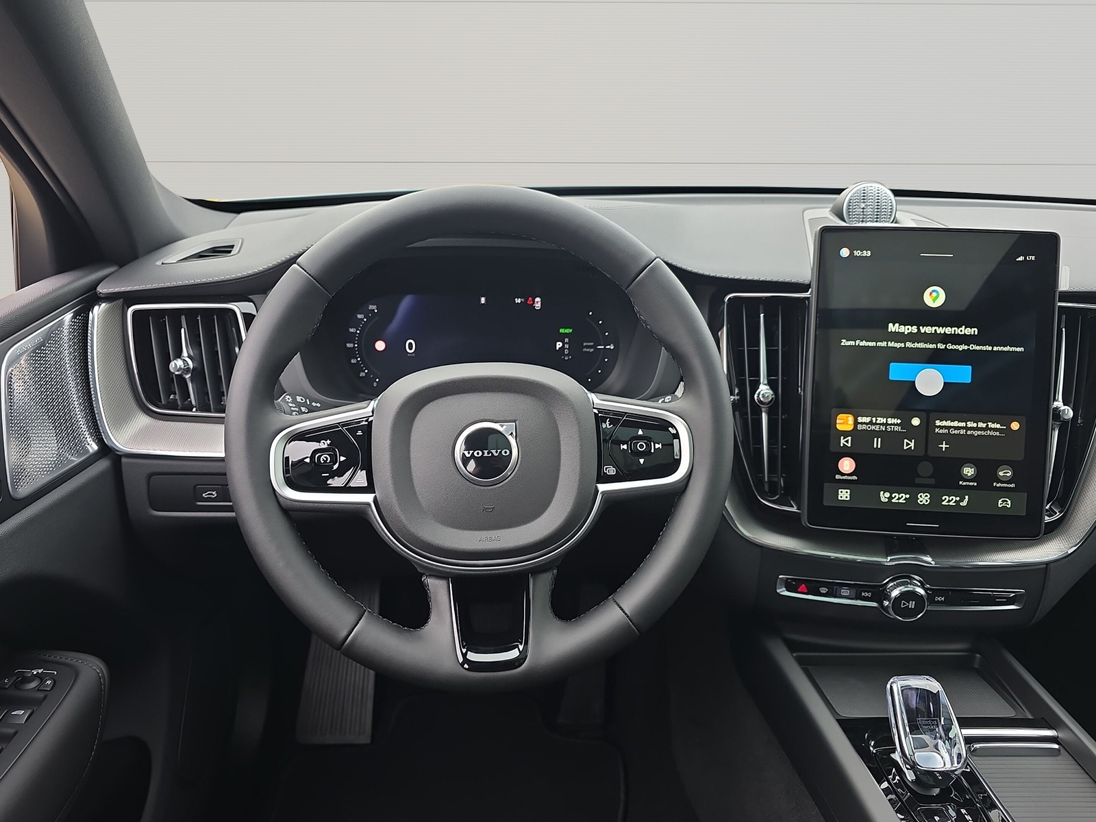 VOLVO XC60 2.0 T8 TE Black Edition eAWD-image-9