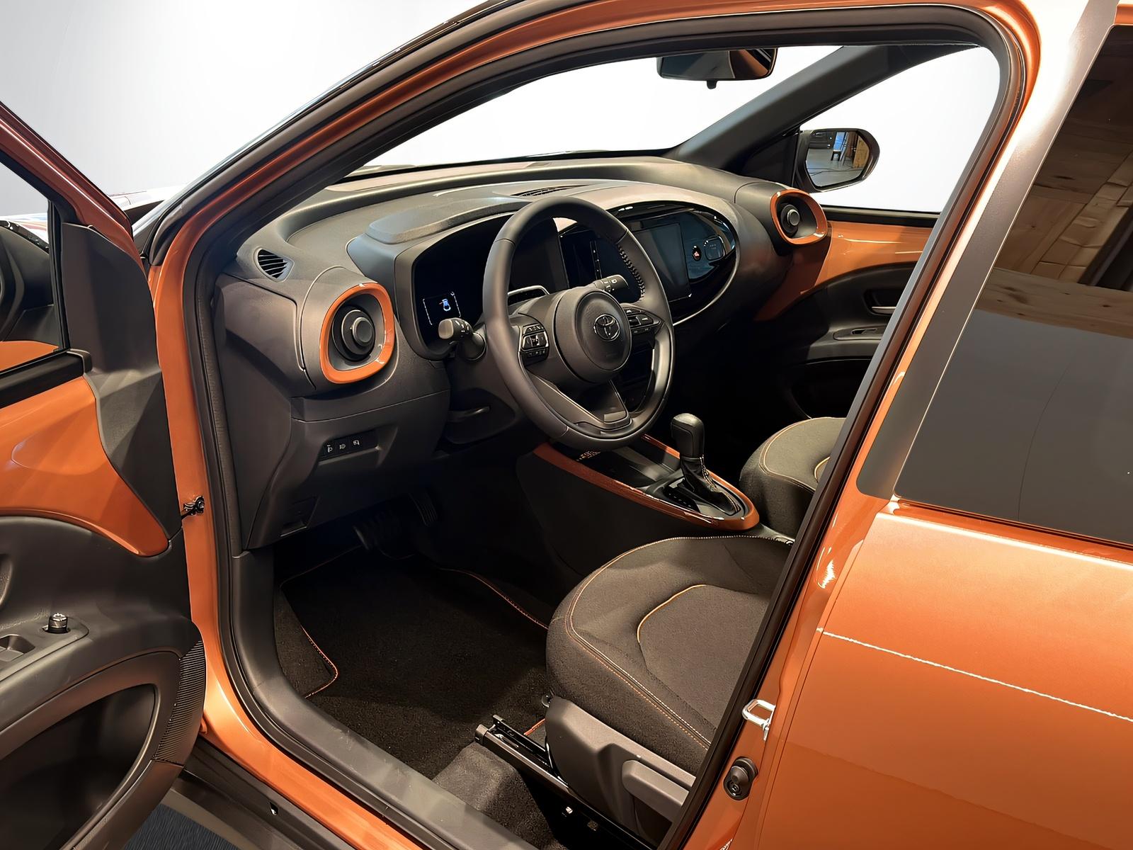 TOYOTA Aygo X 1.5 VVT-i HSD Trend-image-6
