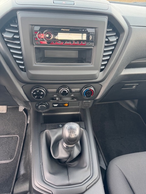 ISUZU BTFS 4x4 3.5 t Anhängelast-image-12