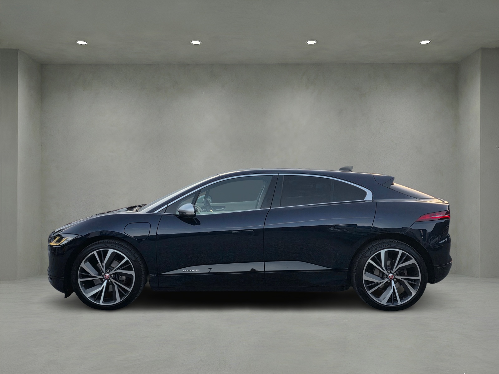 JAGUAR I-Pace EV400 HSE AWD-image-2