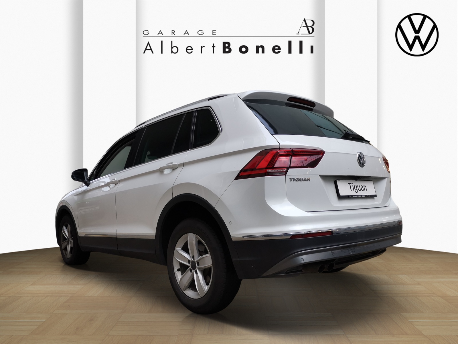 VW Tiguan 2.0TSI Highline 4Motion DSG-image-1