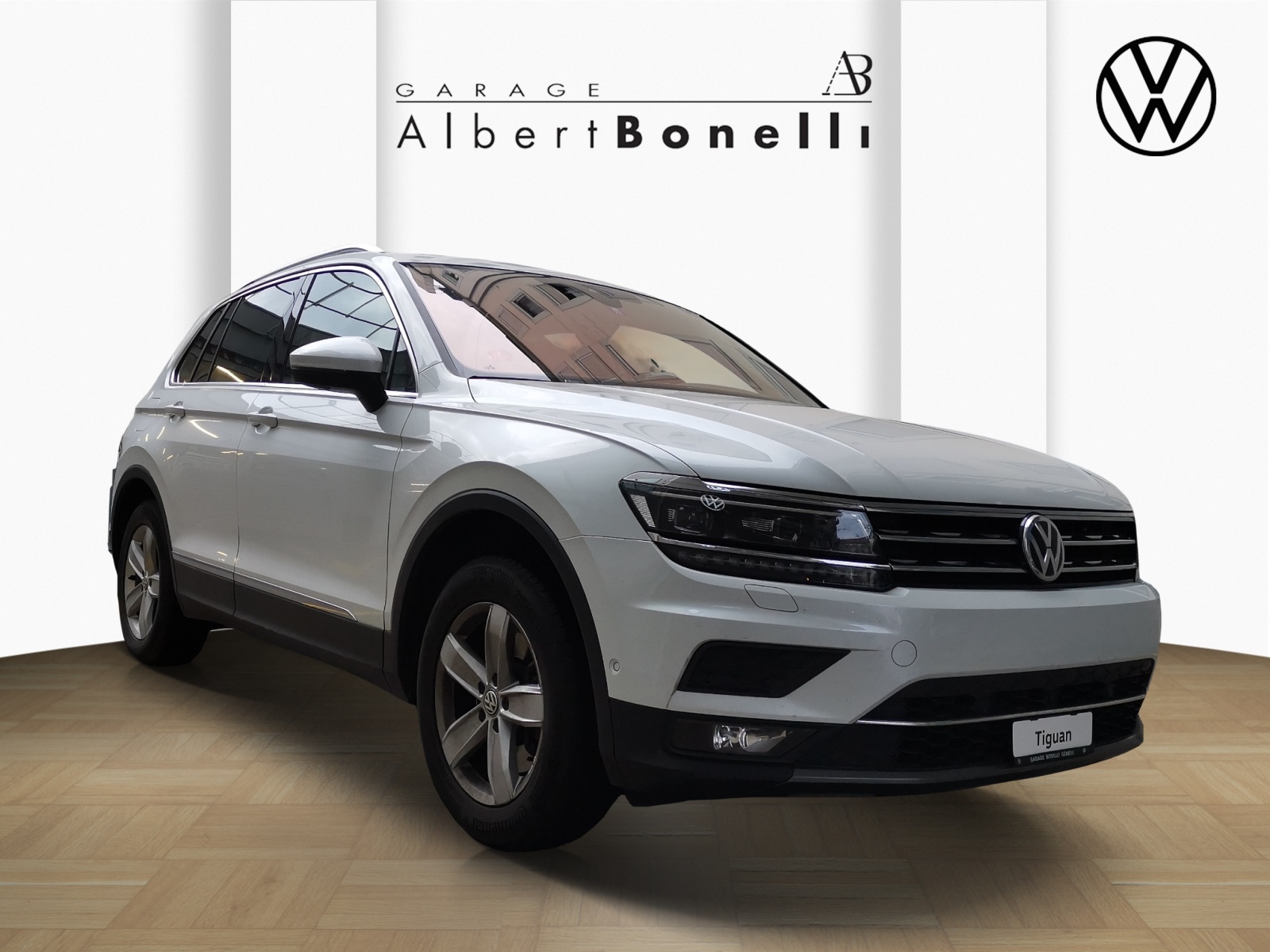 VW Tiguan 2.0TSI Highline 4Motion DSG-image-3