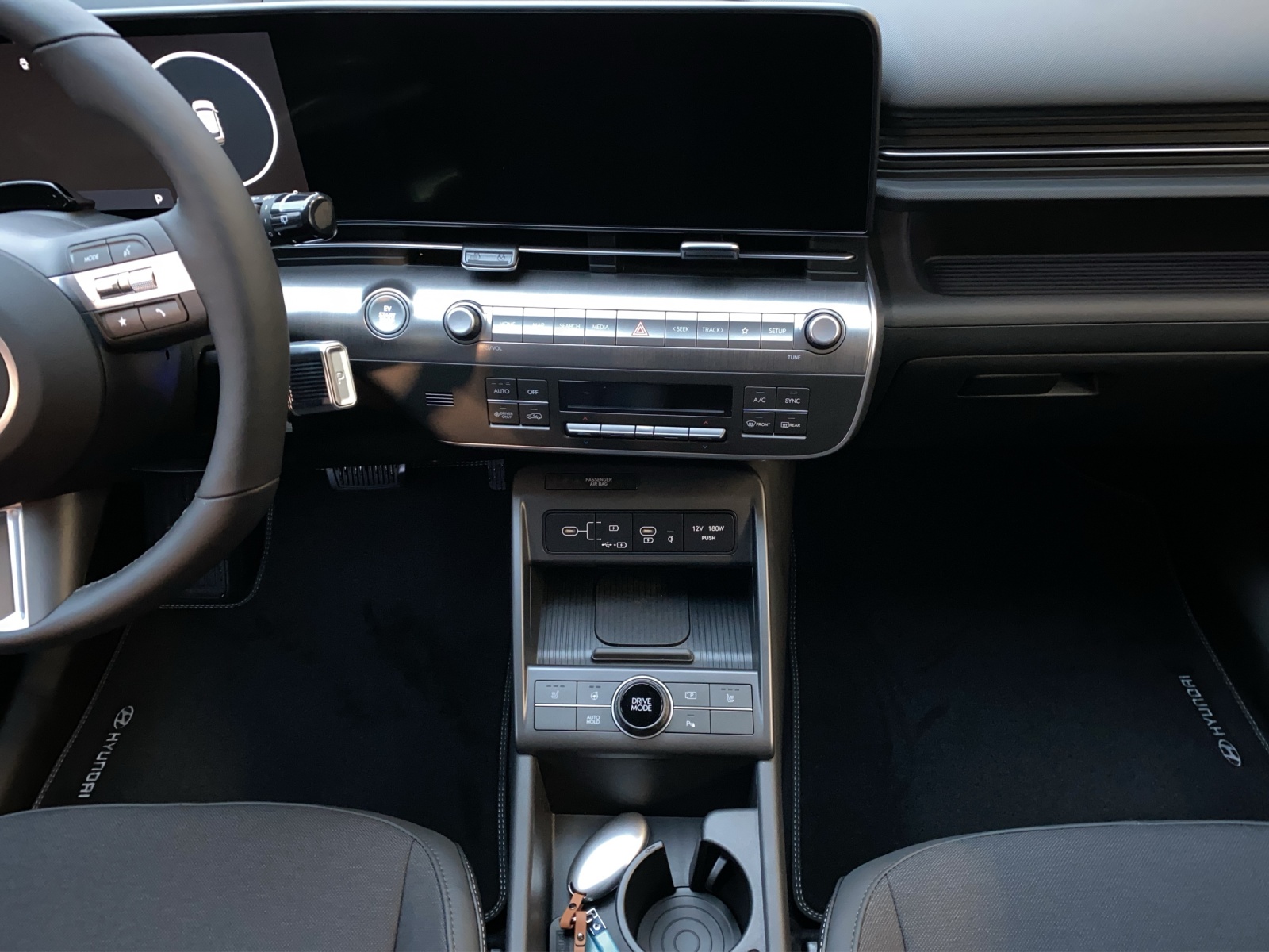 HYUNDAI Kona Electric Amplia-image-13