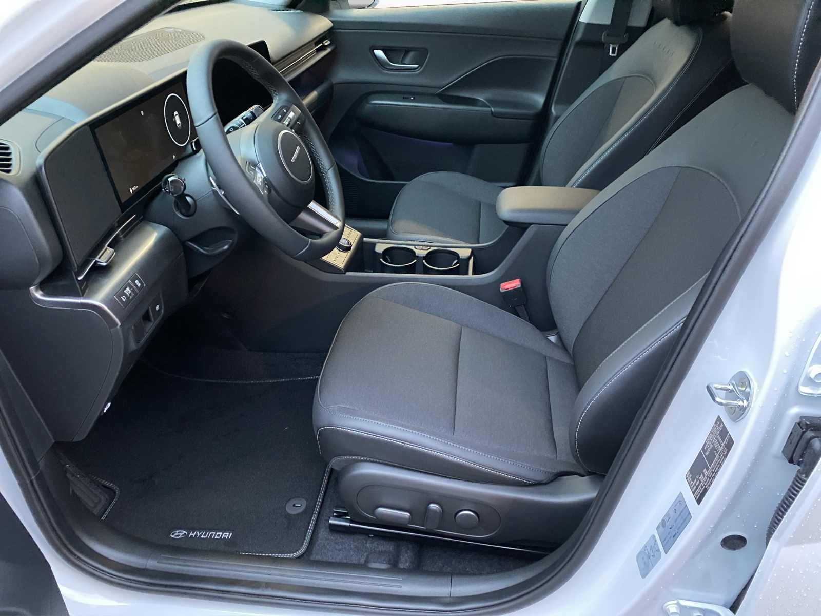 HYUNDAI Kona Electric Amplia-image-9