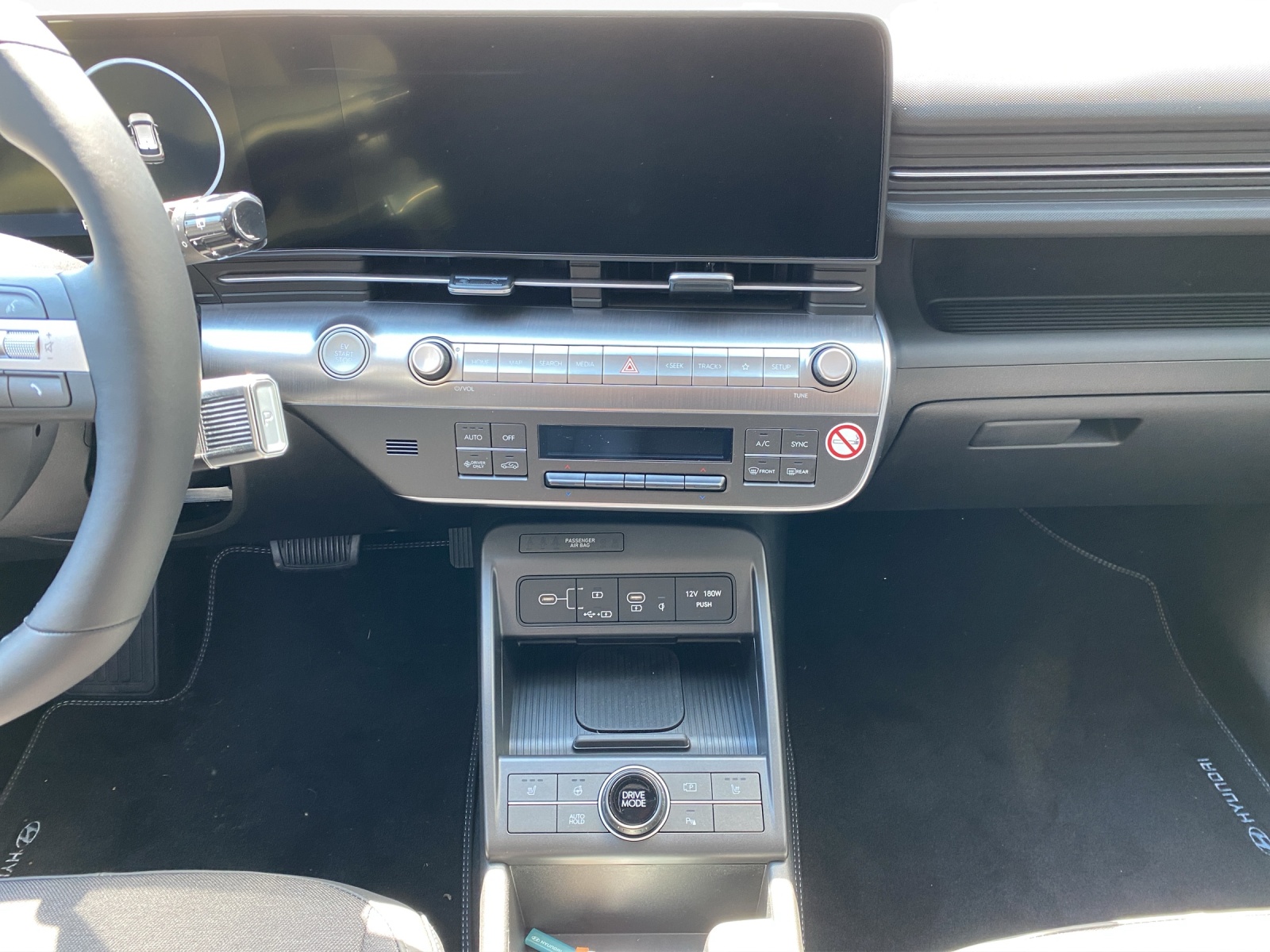 HYUNDAI Kona Electric Amplia-image-13