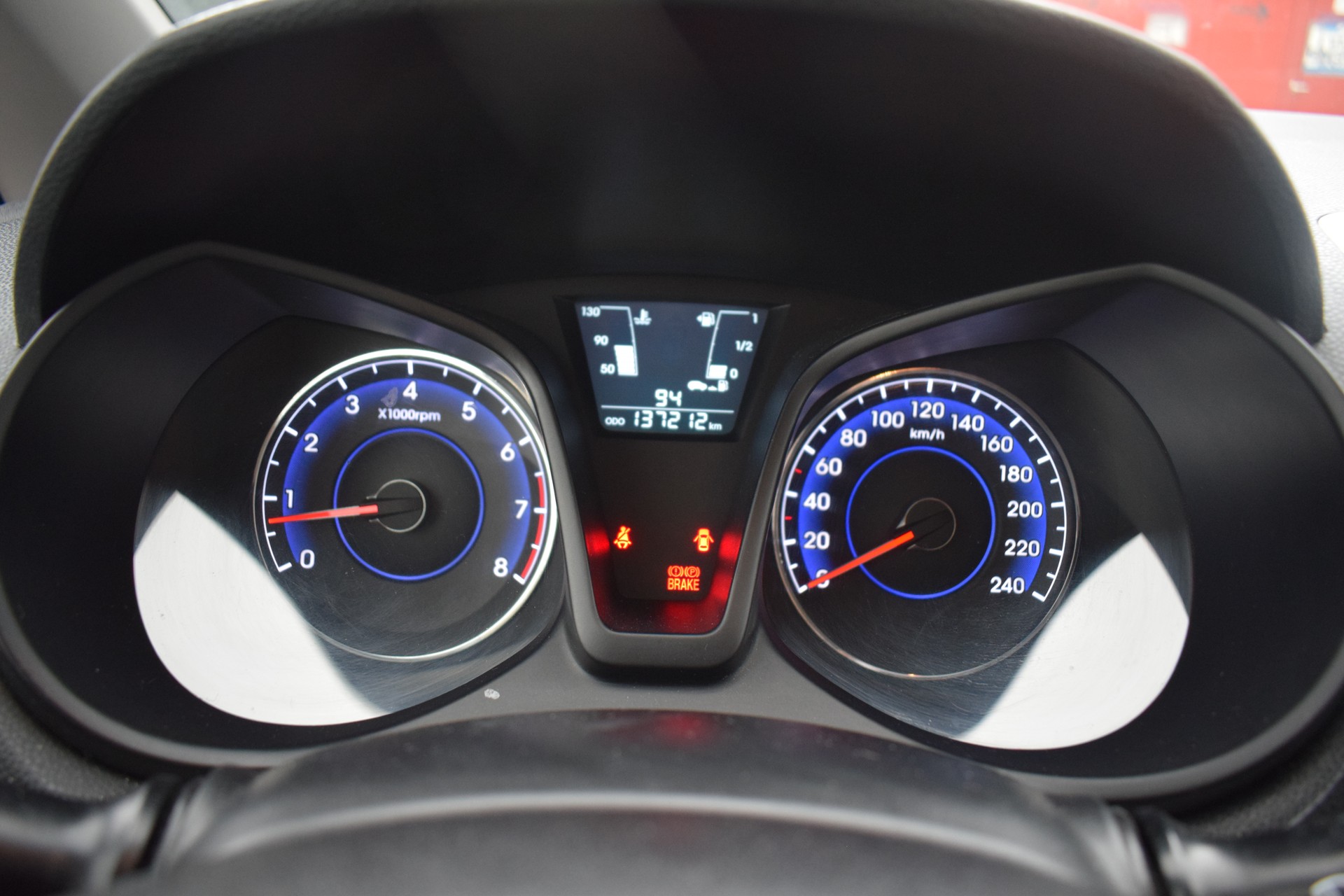 HYUNDAI iX20 1.6 Premium-image-7