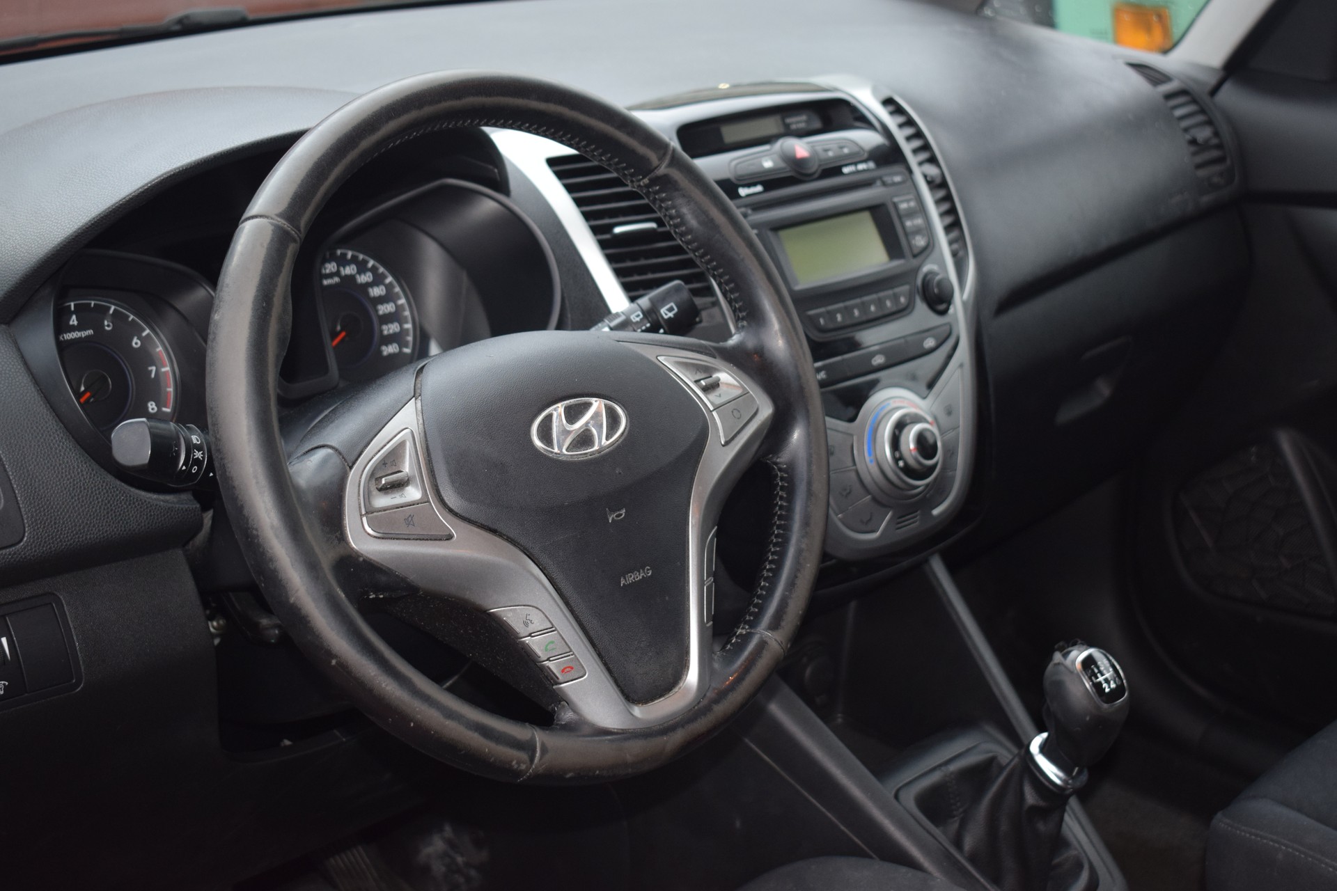 HYUNDAI iX20 1.6 Premium-image-5