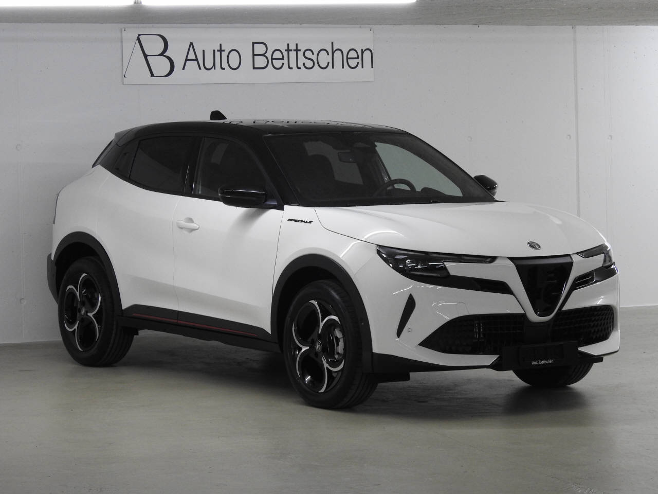 ALFA ROMEO Junior 1.2 Ibrida Speciale-image-2
