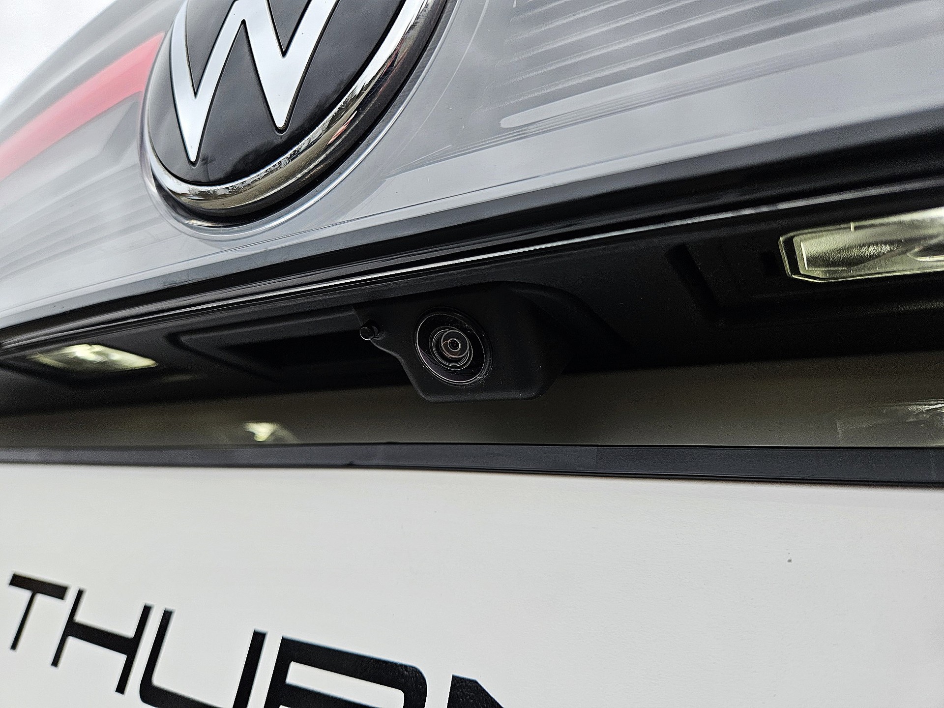 VW Taigo 1.5 TSI R-Line 18 Zoll / DSG / IQ Matrix / PANO / KAMERA / LED / VW Service NEU-image-15