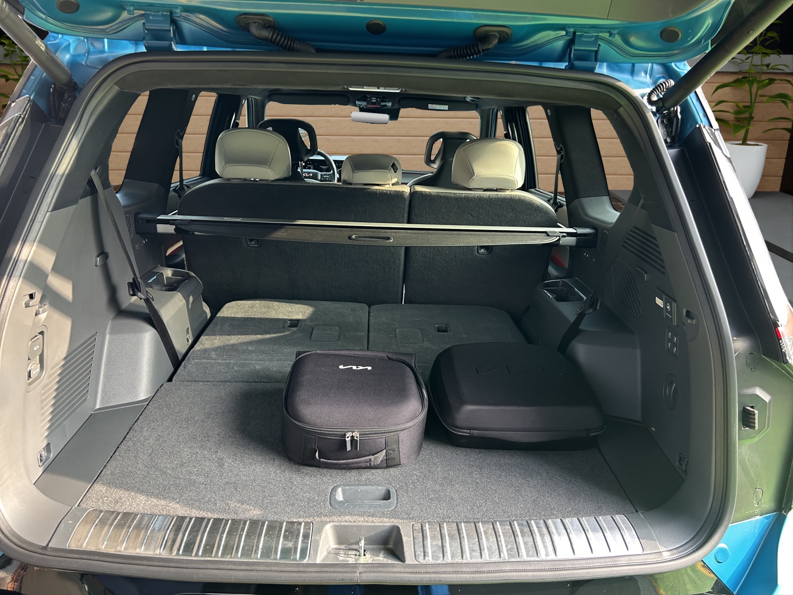 KIA EV9 99,8 kWh GT-Line 4x4-image-9
