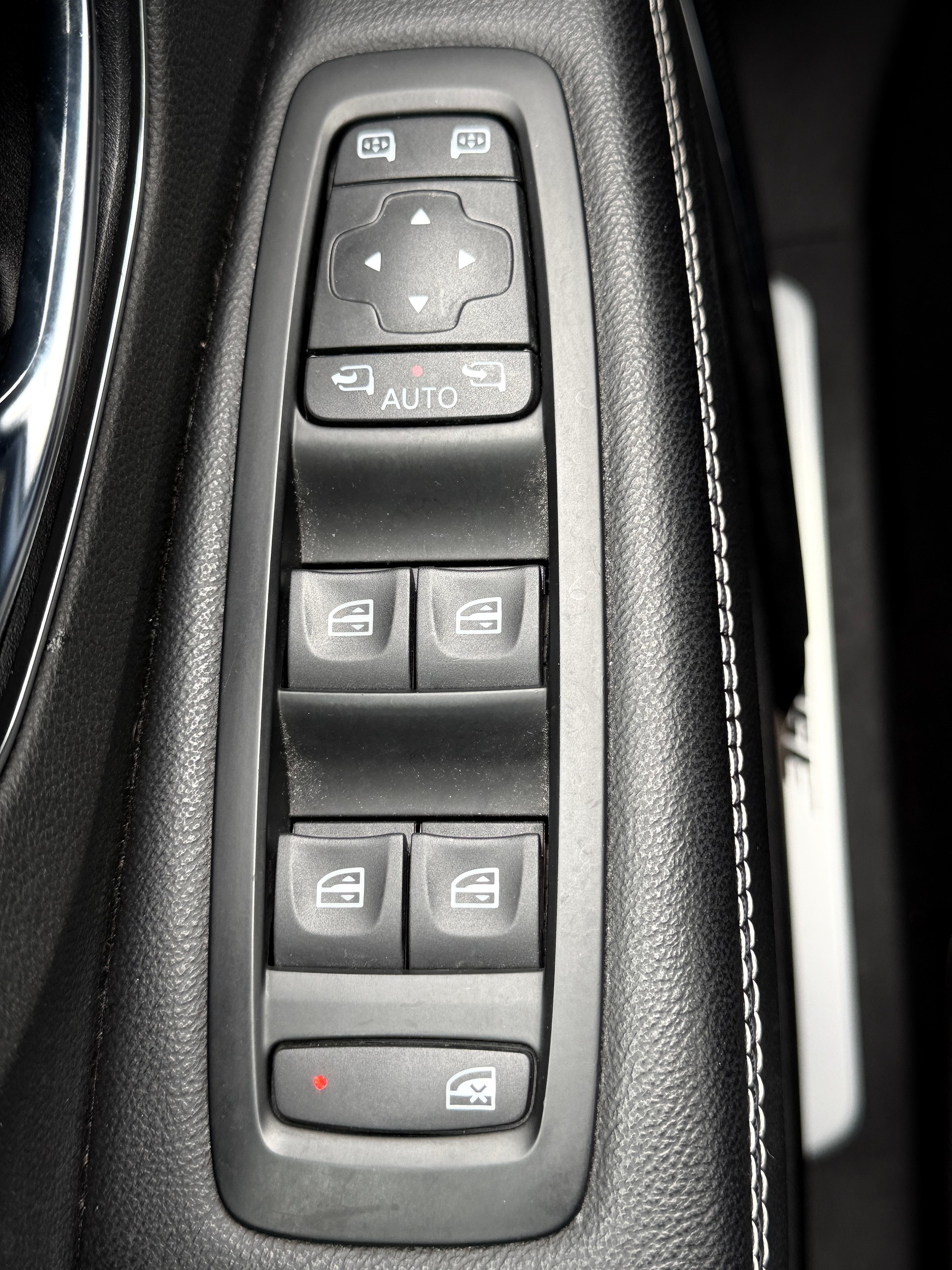 RENAULT Scénic 1.6 dCi Bose EDC-image-23