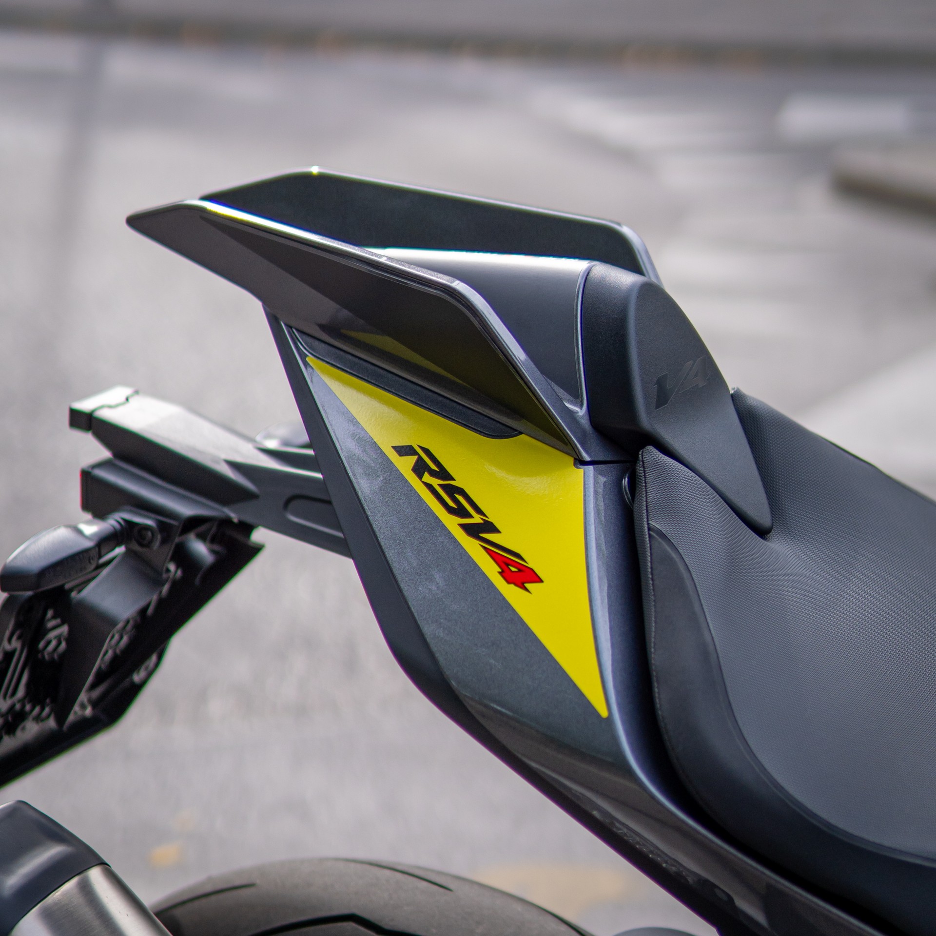 APRILIA RSV4 1100 E5+-image-1