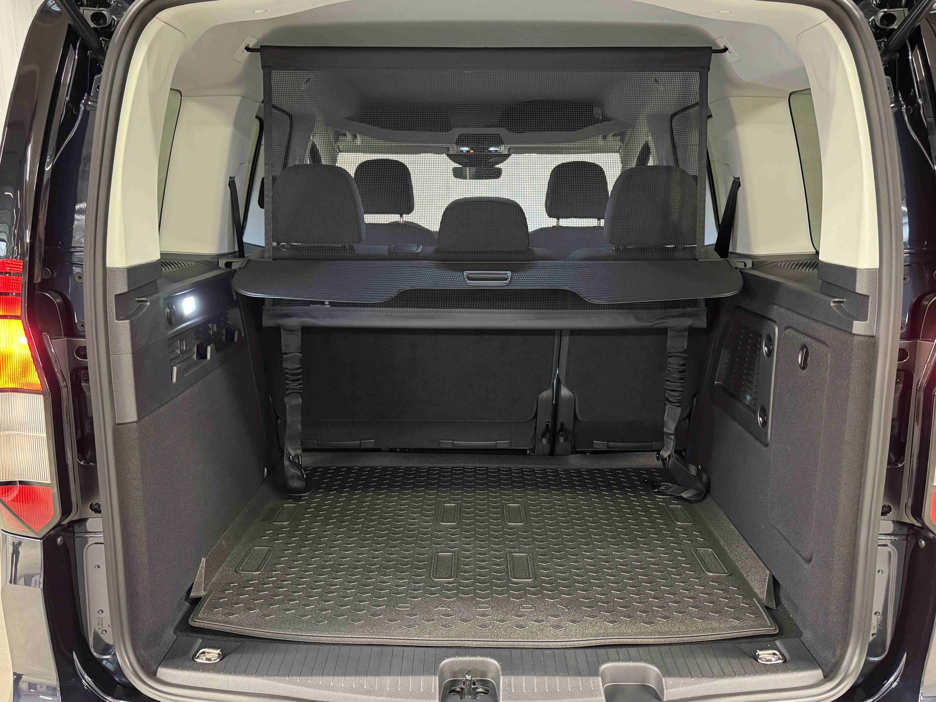 VW Caddy 1.5 TSI Plug in Hybrid Liberty DSG-image-16