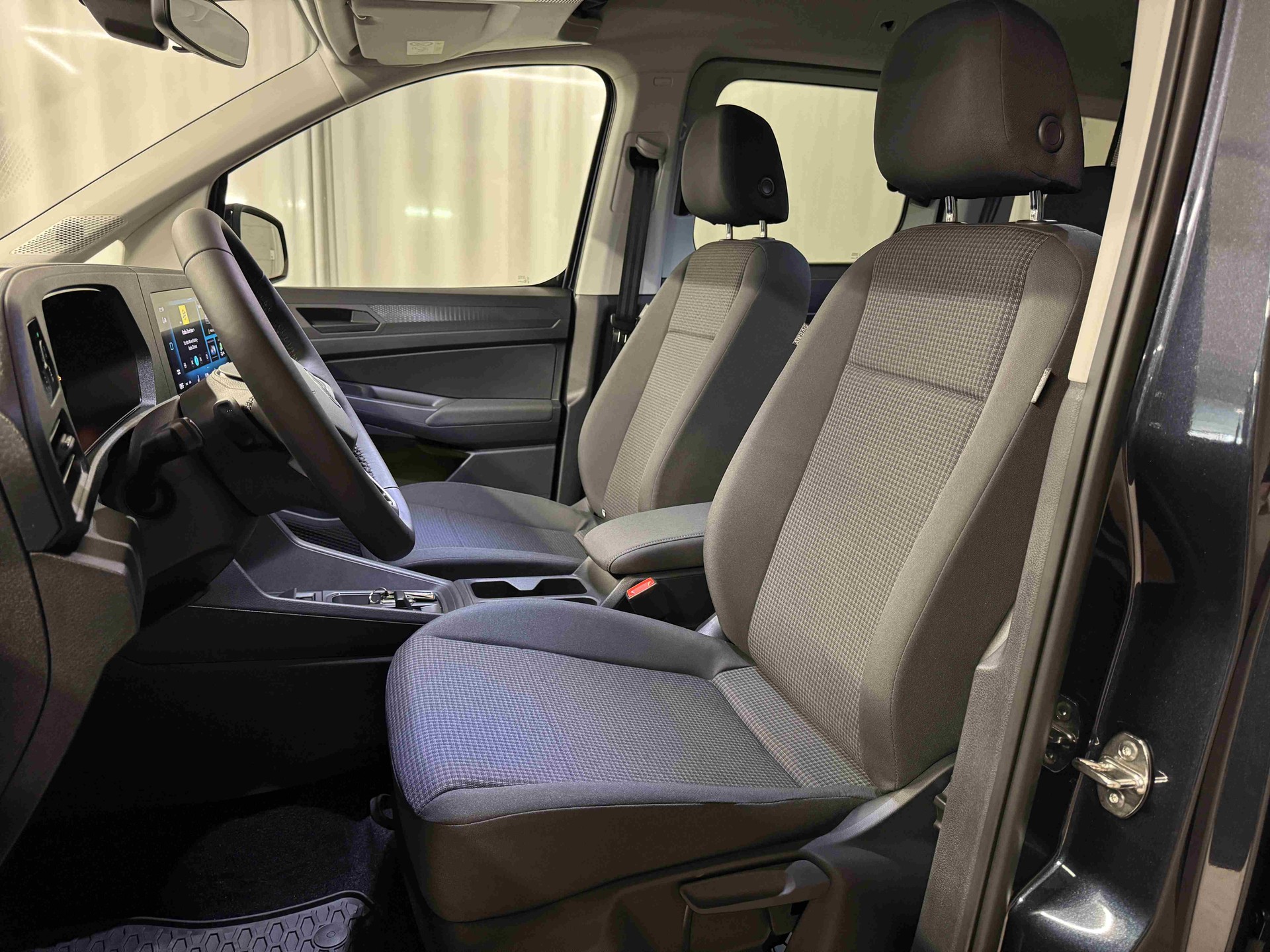 VW Caddy 1.5 TSI Plug in Hybrid Liberty DSG-image-7