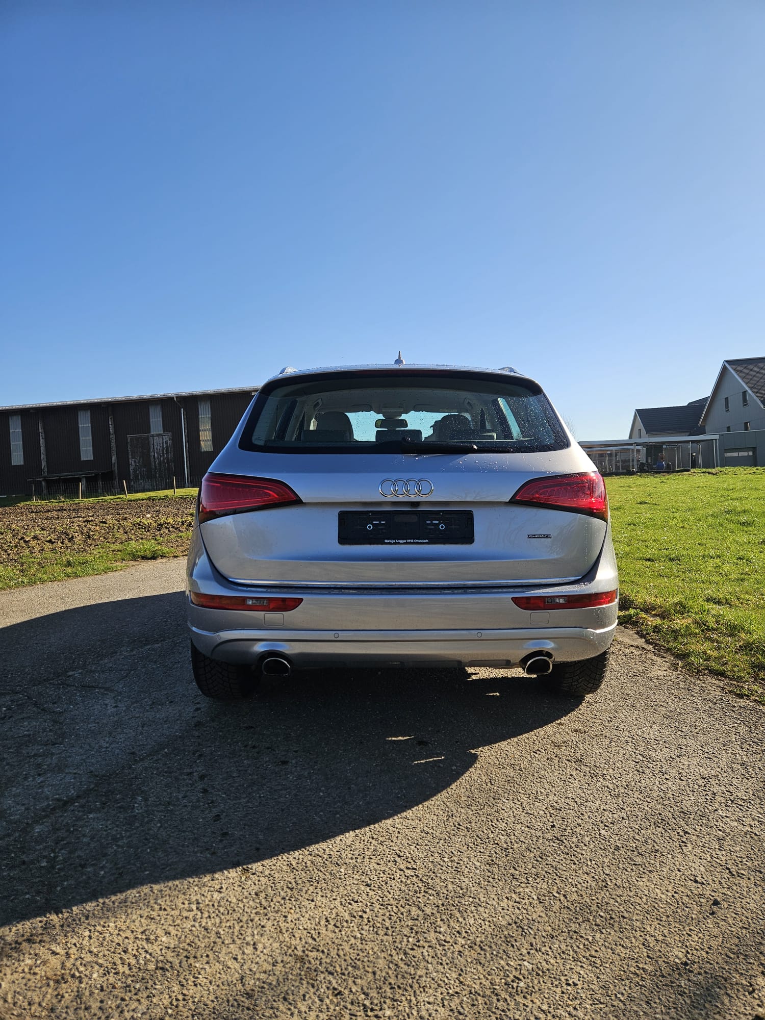 AUDI Q5 3.0 TDI clean quattro S-tronic-image-3