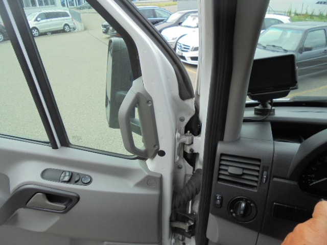 MERCEDES-BENZ Sprinter 316 CDI Lang 4x4-image-6