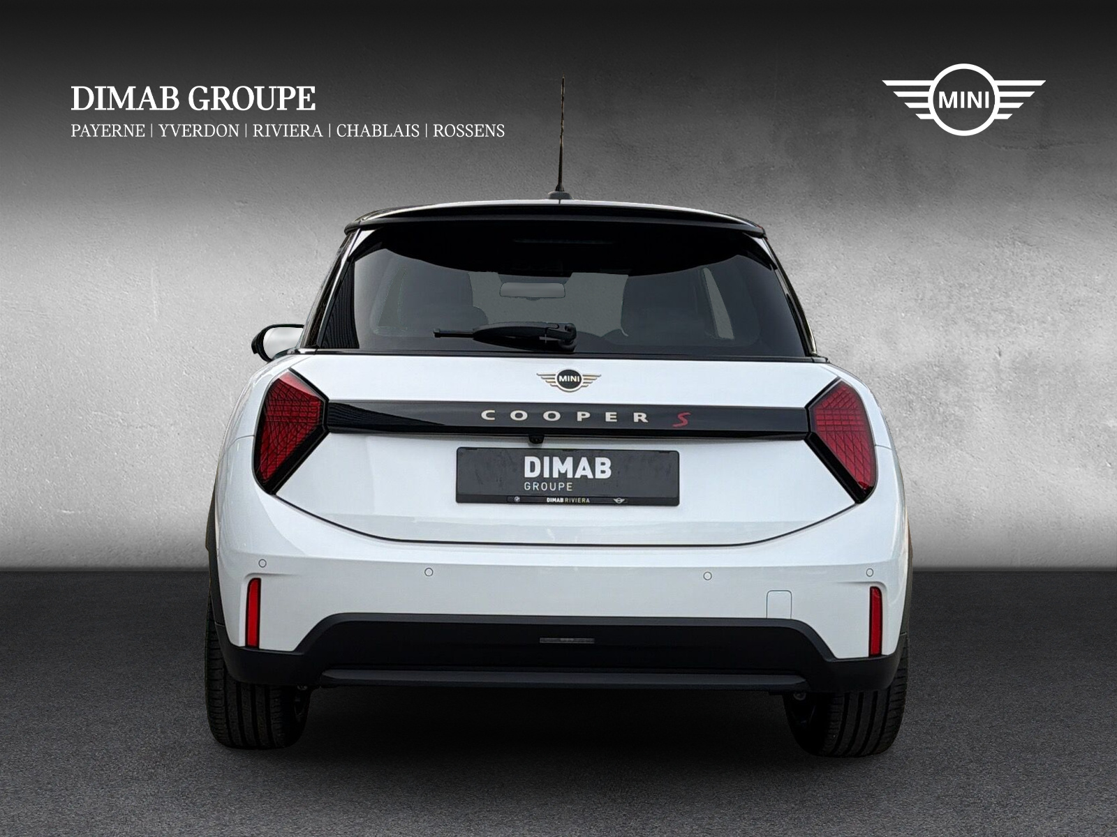 MINI Cooper S DKG-showroom-element-3